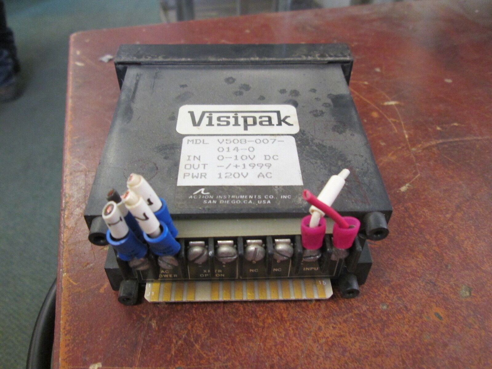 Action Instruments Visipak V508-007-014-0 Input: 0-10VDC Output: -/+1999 Used