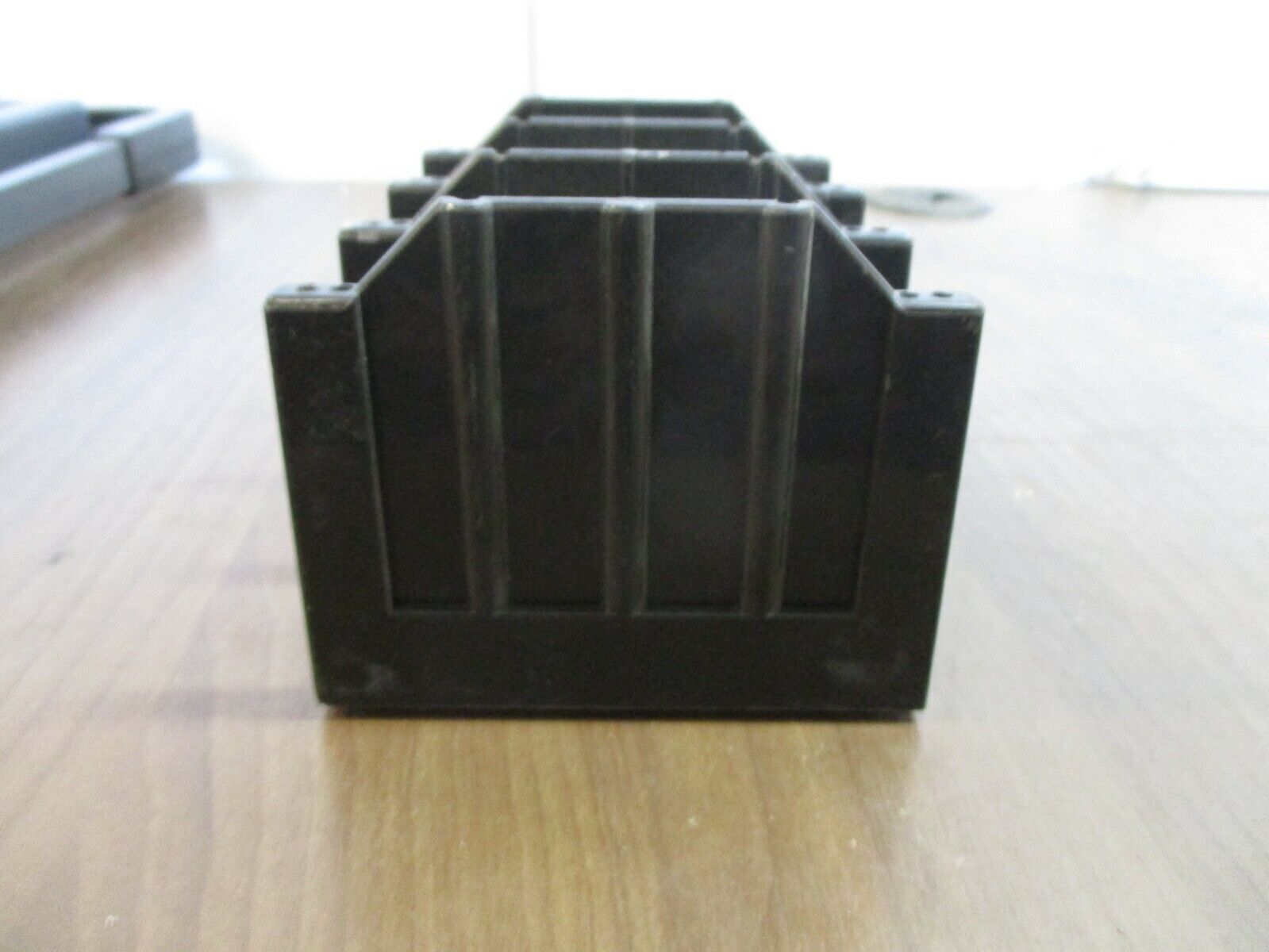Buss Power Distribution Block 16394-3 400A 600V 3P Line: (1) 1/2-13 STUD Used