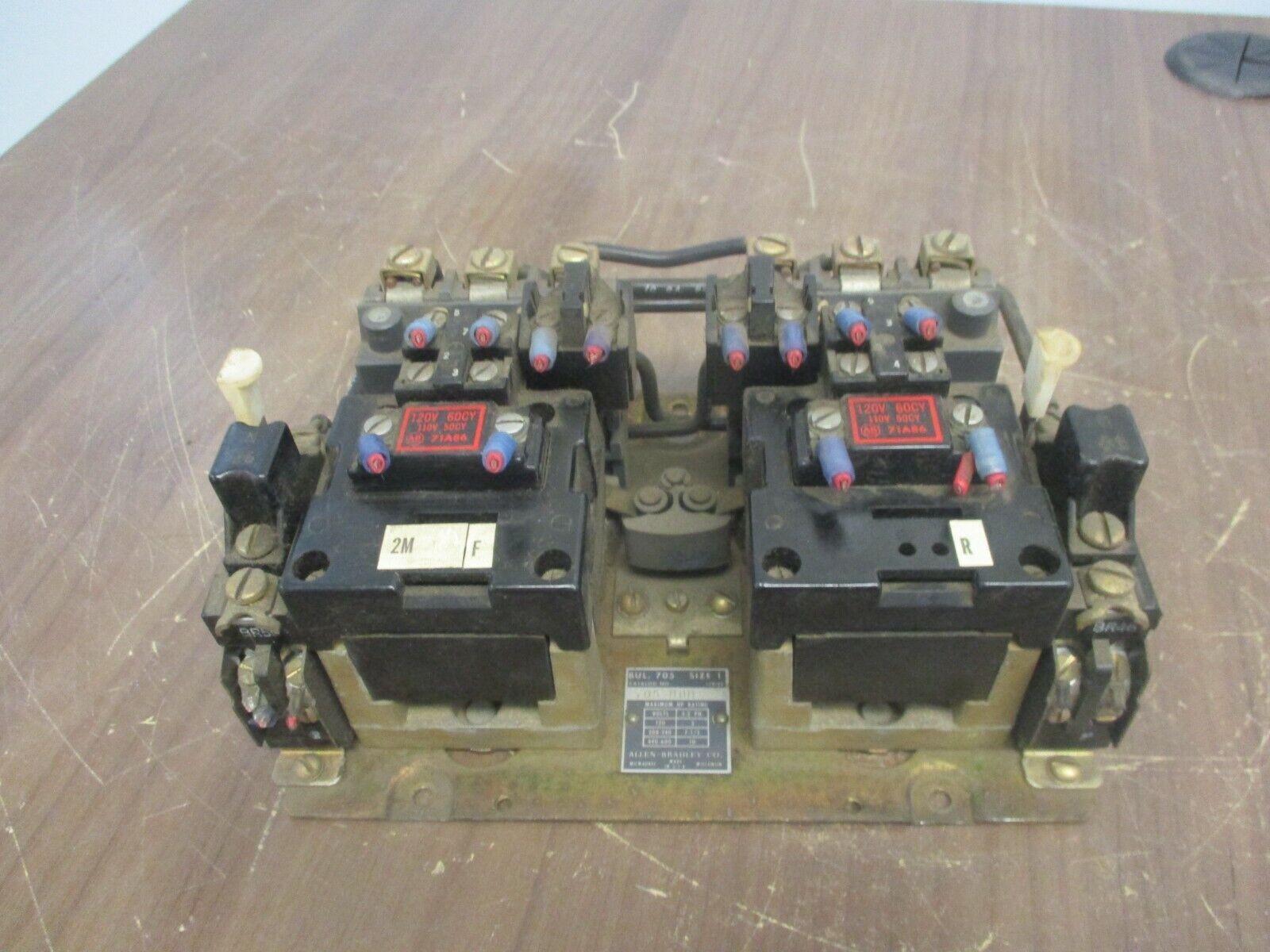 Allen-Bradley Size 1 Reversing Starter 705-BOD Ser. K 120V Coil Used