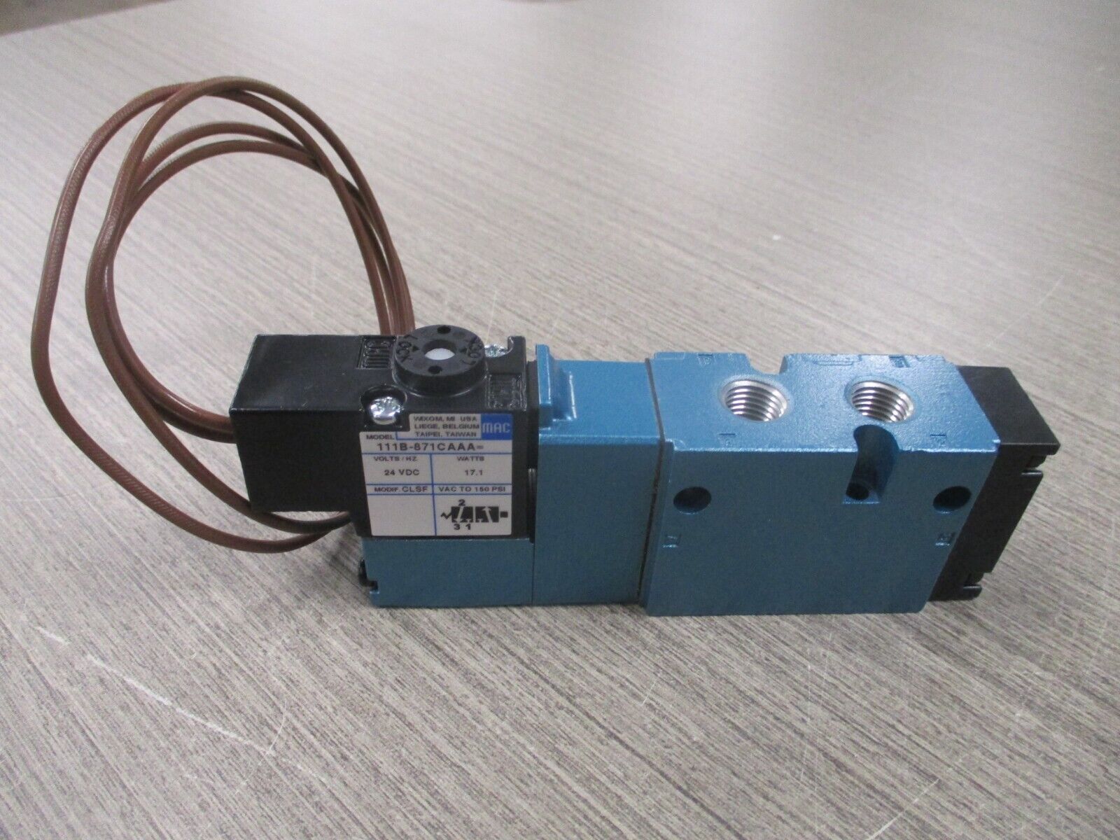 MAC Solenoid Valve 811C-PM-871CA-152 VAC-150 PSI *No Box* New Surplus