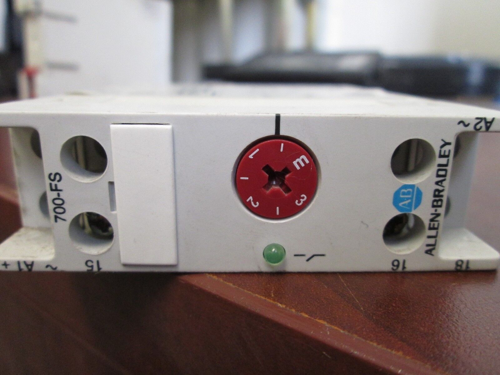 Allen-Bradley Timing Relay 700-FS116BA1 Range: .15-3min Input: 100-127V Used