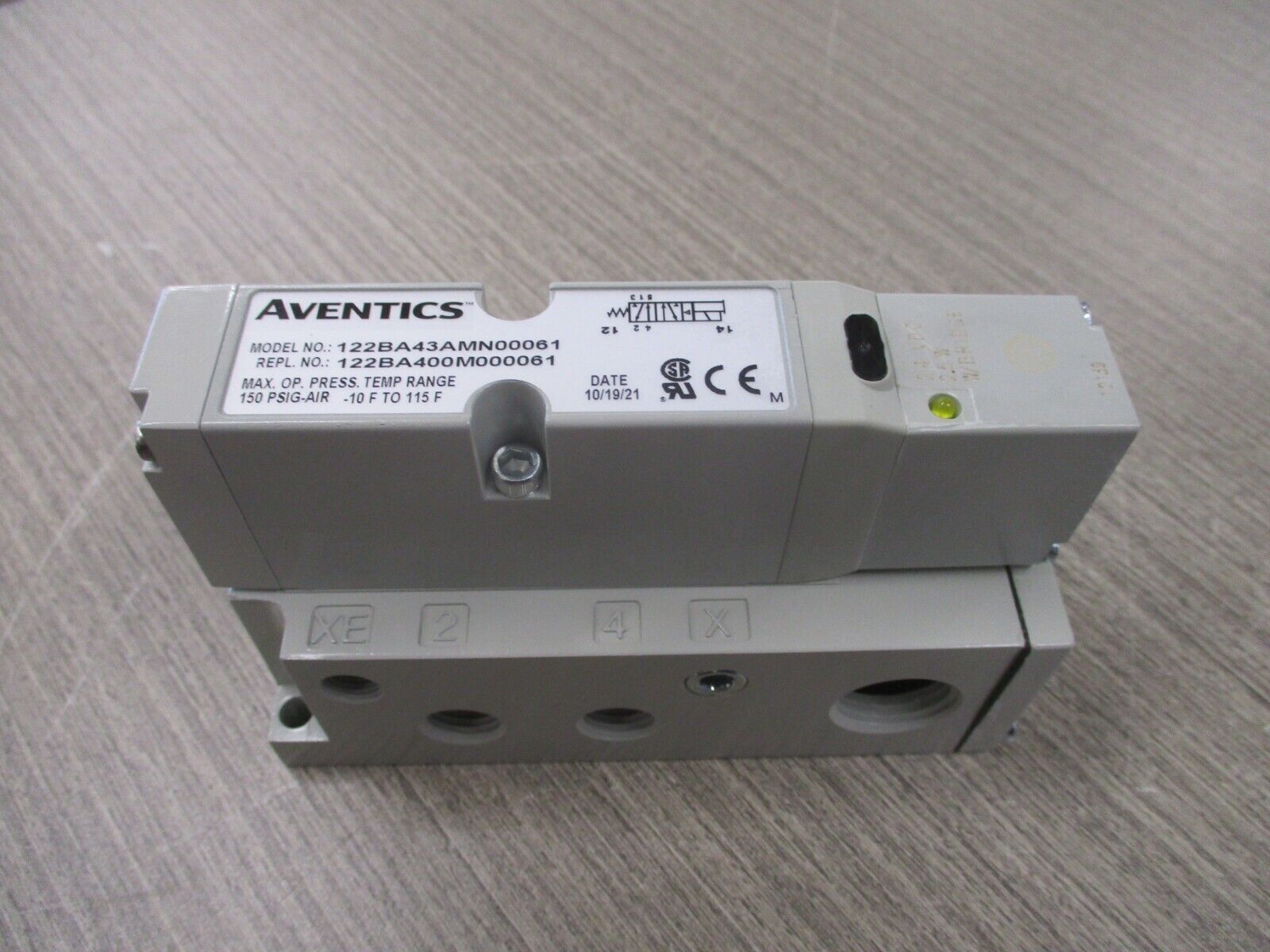 Numatics Solenoid Valve 122BA43AMN00061 New Surplus