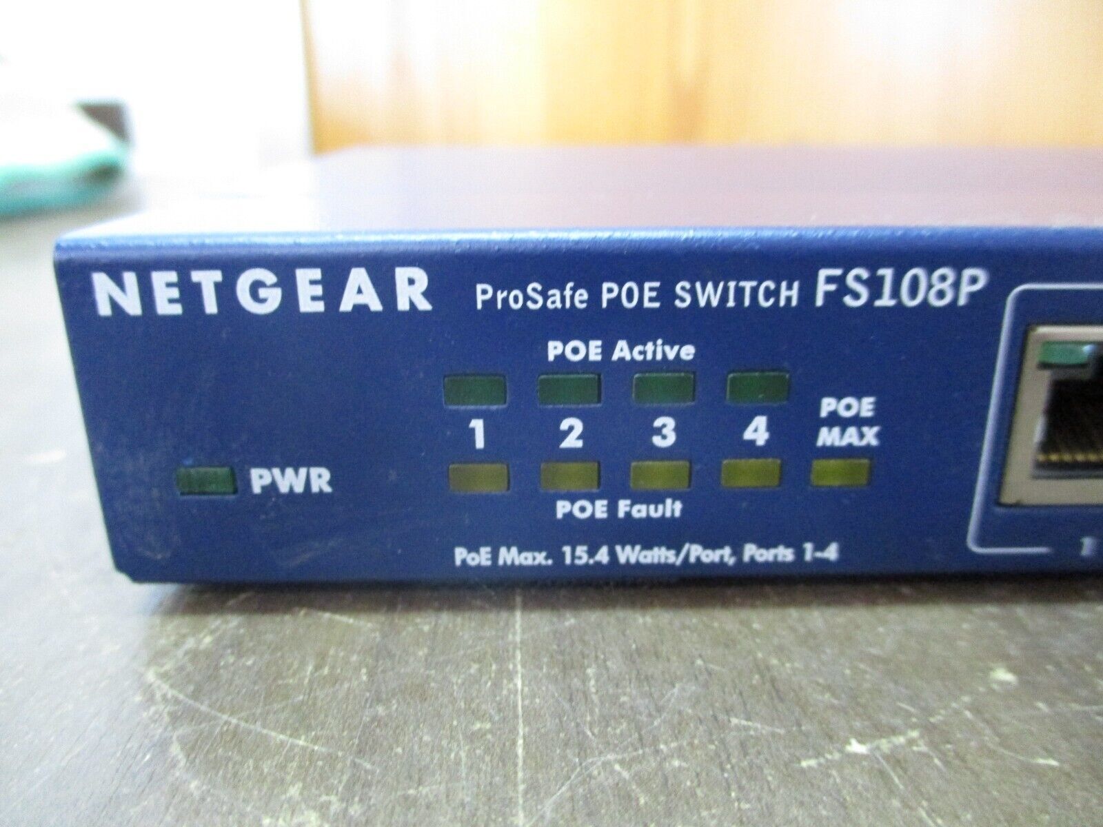 Netgear ProSafe 8-Port 10/100 Switch w/ 4-Port POE FS108Pv3 *No Power Cord* Used