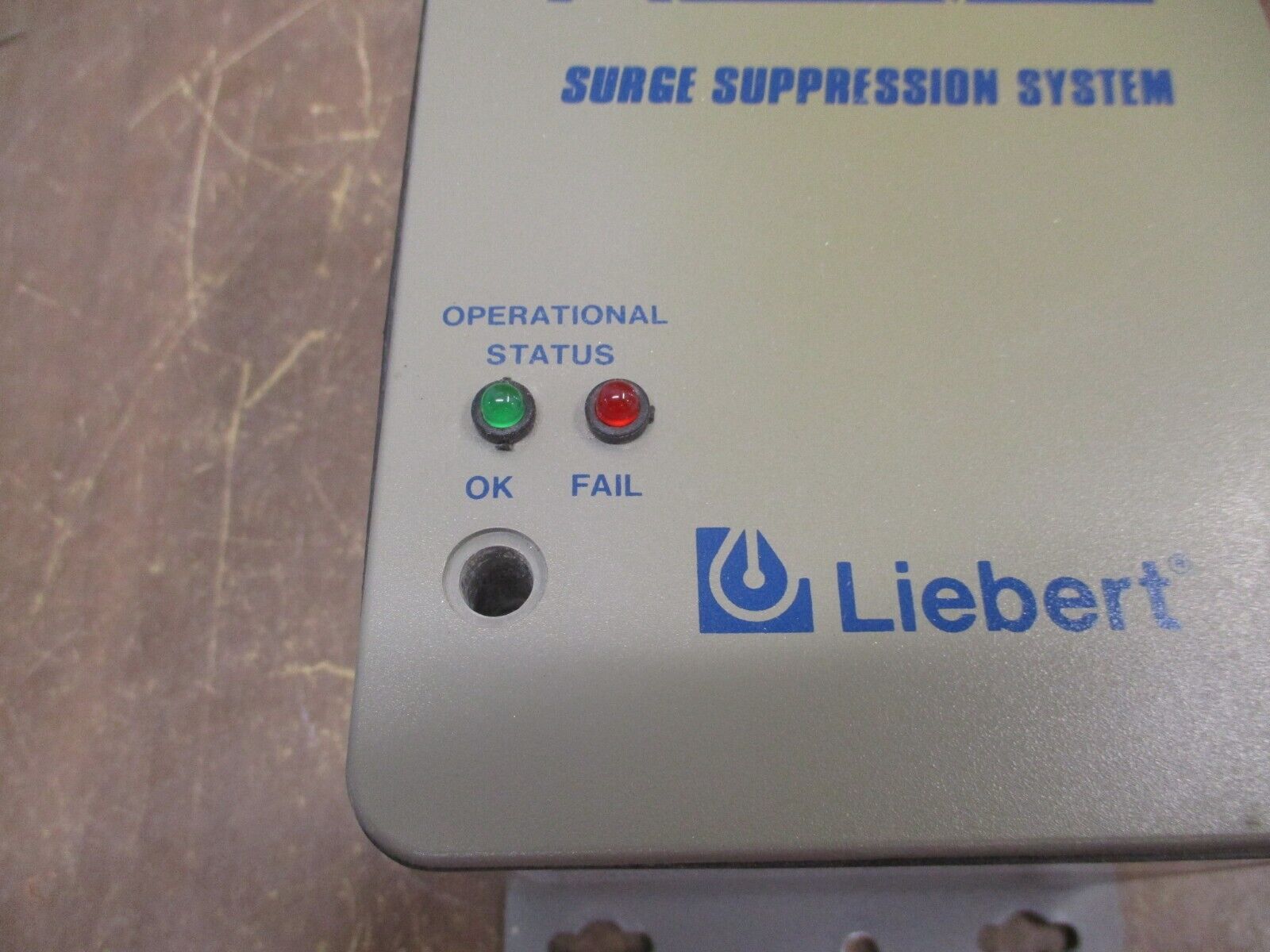 Liebert AccuVar Surge Suppression System ACVII277Y101R 277/480V 3Ph 4W+G 50/60Hz
