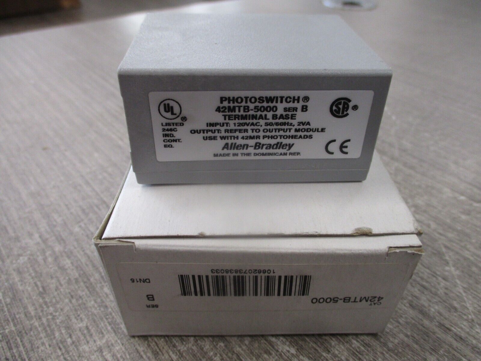 Allen-Bradley Photoswitch Terminal Base 42MTB-5000 Ser. B New Surplus