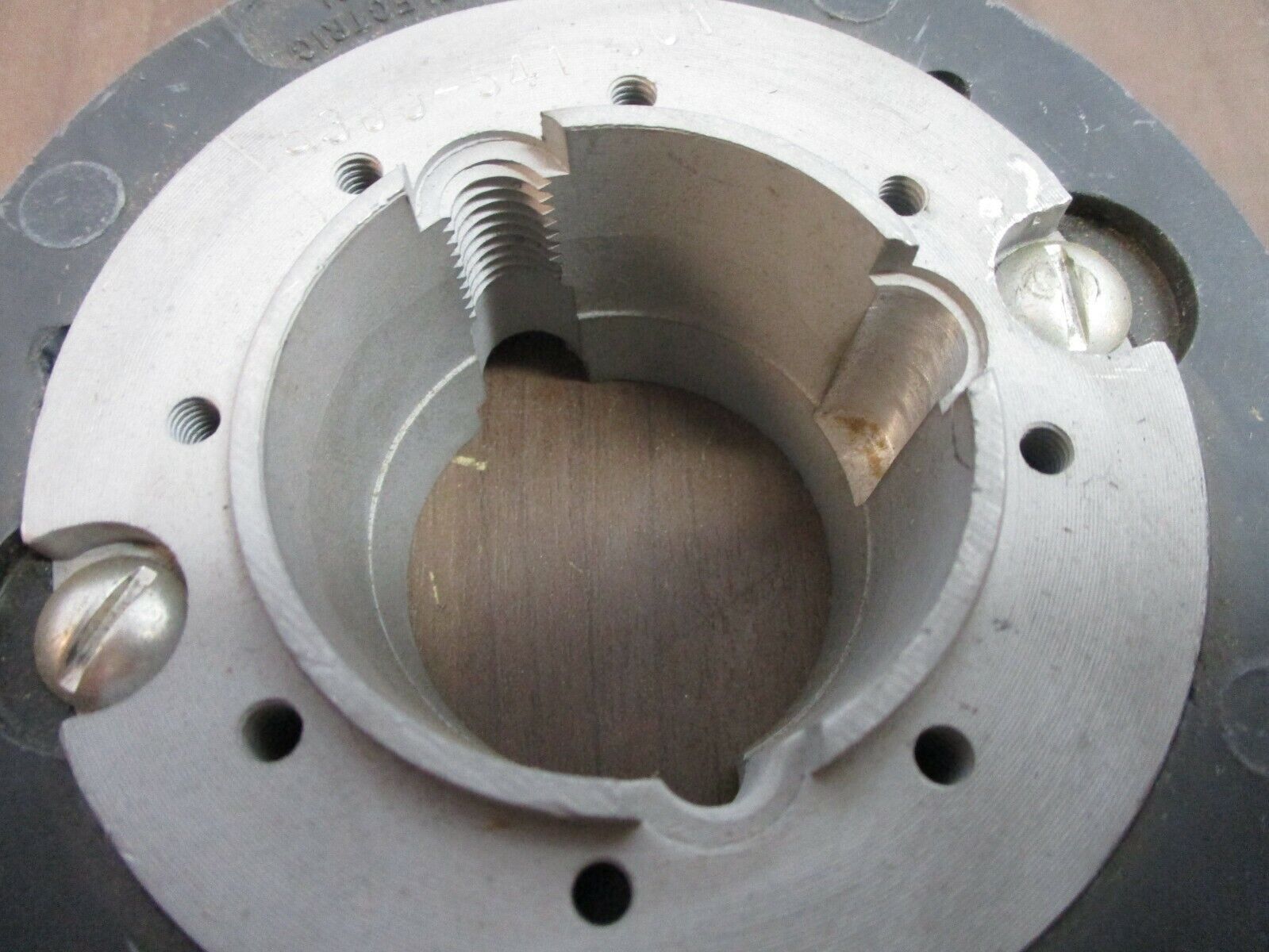 Warner Magnetic Hub 5300 541 001 New Surplus