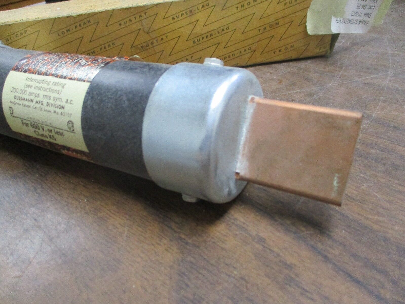 Bussmann LPS200 Low-Peak Fuse 200A 600V New Surplus