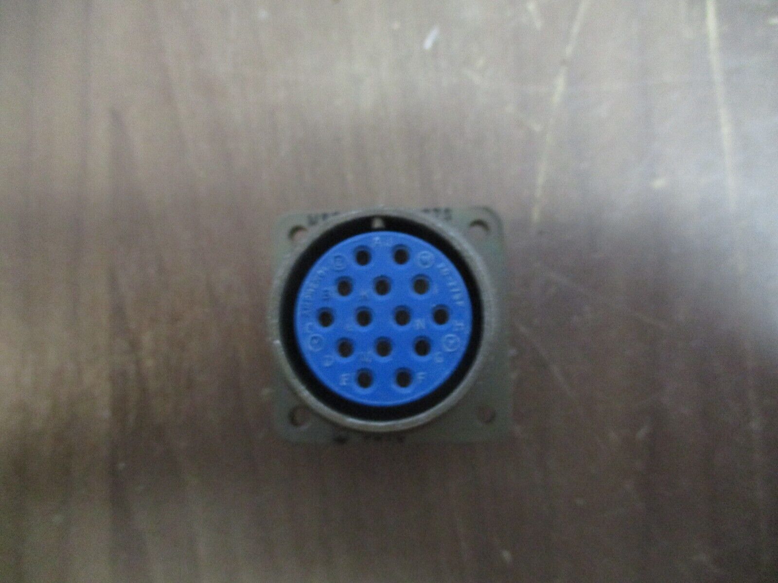 Amphenol Receptacle MS3102A20-27S 14-Pin *No Box* New Surplus