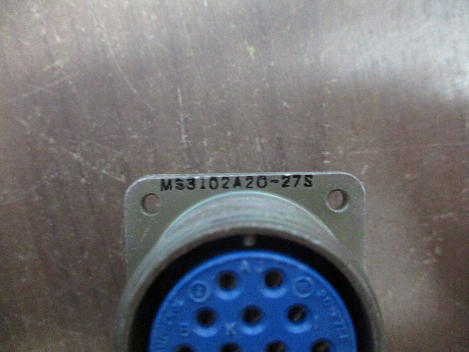 Amphenol Receptacle MS3102A20-27S 14-Pin New Surplus
