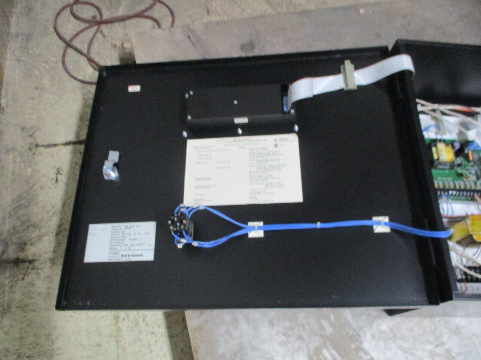 Bell & Gossett Powersav Pump Controller 11D0 2X050 DPX 460V 60Hz 3Ph 1A Used