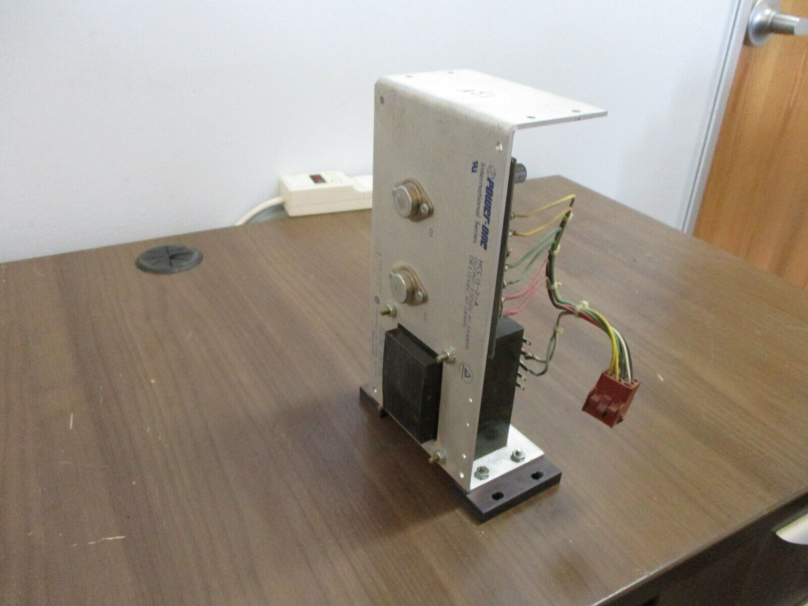 Power-One International Series Power Supply HCC15-3-A Used