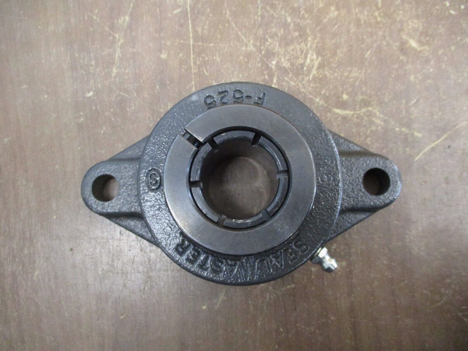 SealMaster Skwezloc Gold Line Flange Bearing SFT-18T 1-1/8" New Surplus