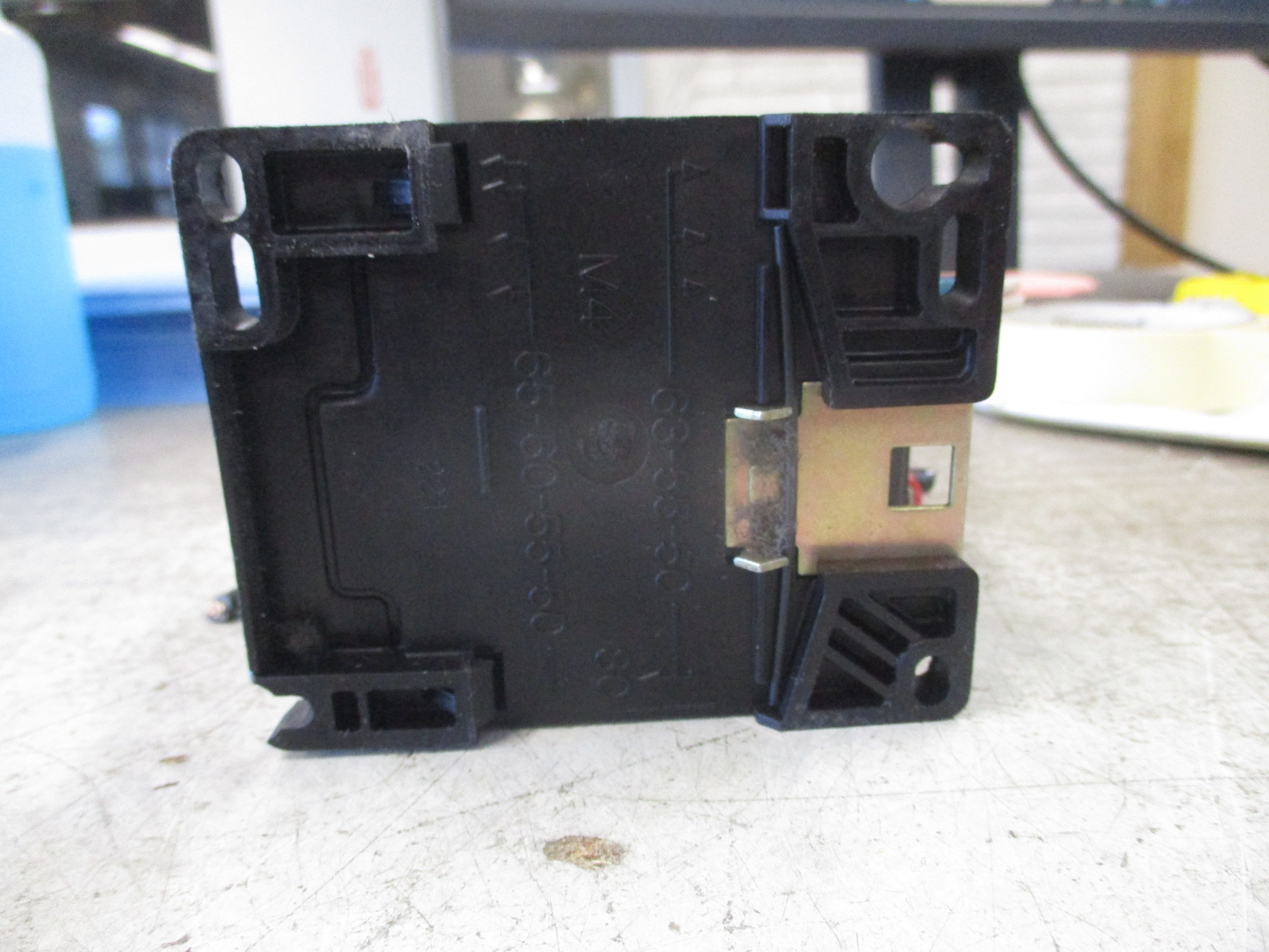 Danfoss Contactor CI 32 110V Coil 70A 600V w 2 Aux Contacts Used