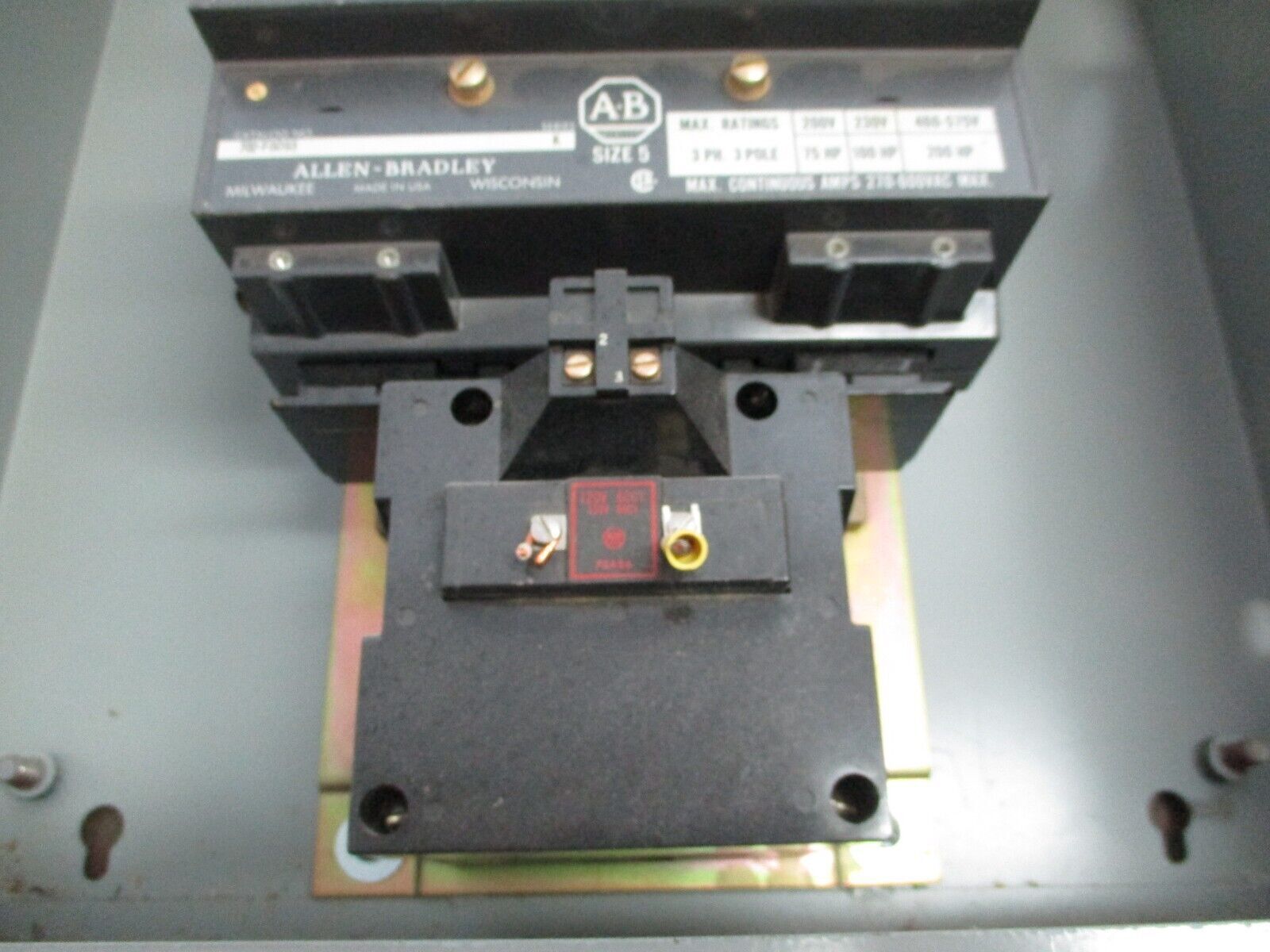 Allen-Bradley Enclosed Size 5 Starter 702-FOD93 Ser. K 120V Coil 270A 600V Used