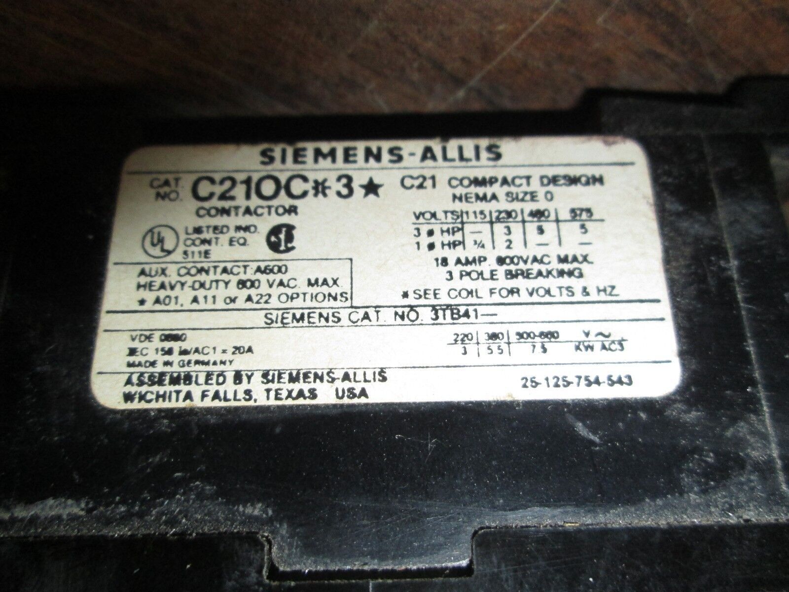 Siemens Contactor C210C*3 OLR1000CC0 120V Coil 18A 600V Used