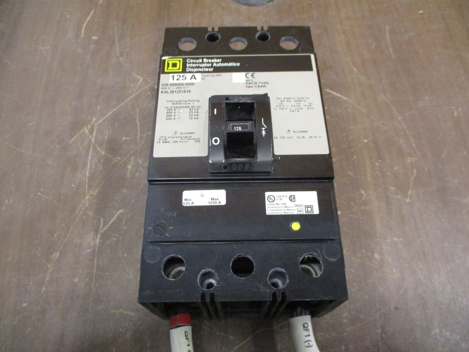 Square D Circuit Breaker KAL261251616 125A 600V 3P Used