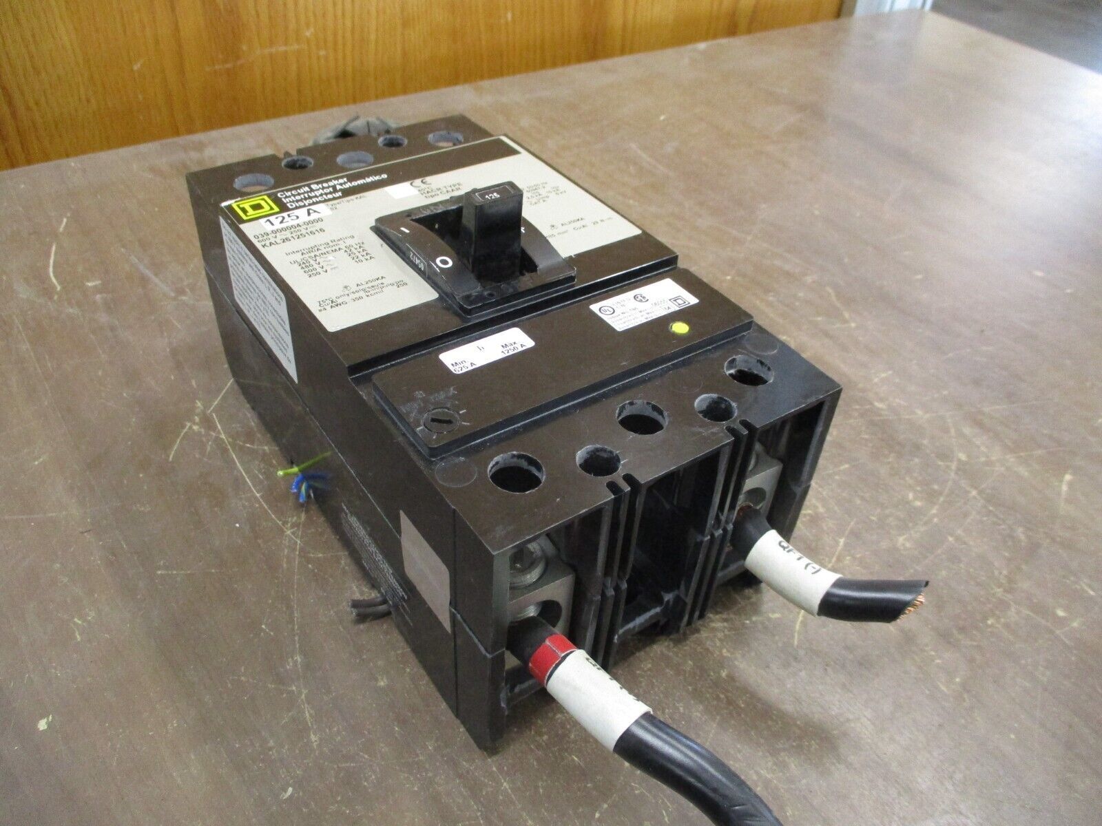 Square D Circuit Breaker KAL261251616 125A 600V 3P Used