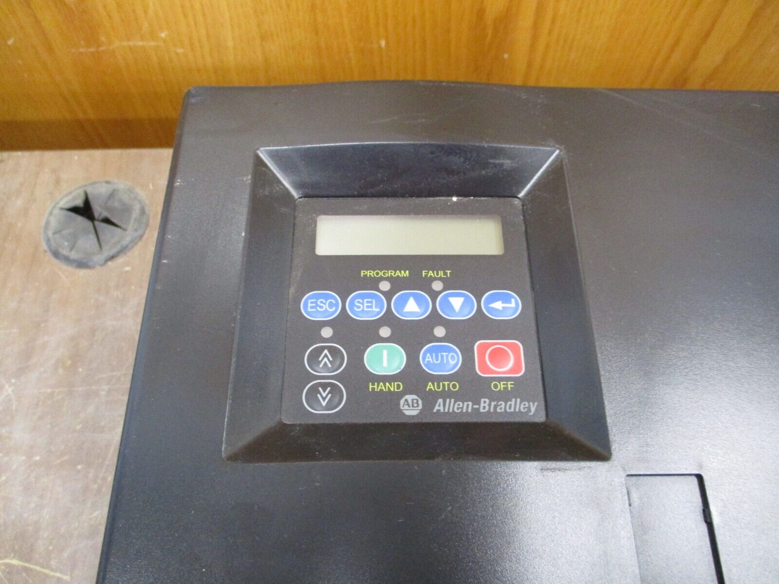 Allen-Bradley PowerFlex 400 AC Drive 22C-D060A103 Ser. A 40HP 3Ph Used