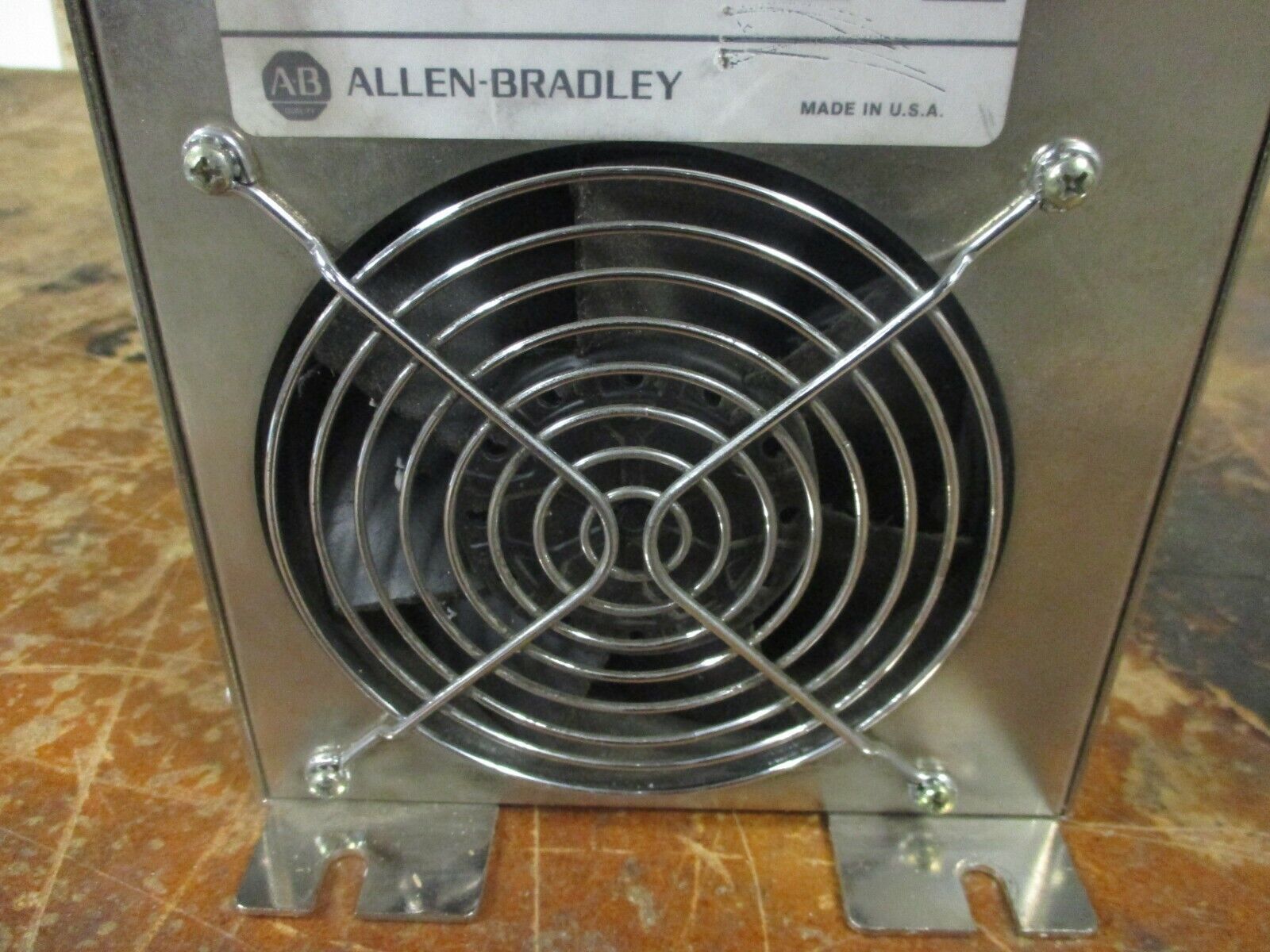 Allen-Bradley AC Servo Controller 1391B-ESAA22 Ser. D Used