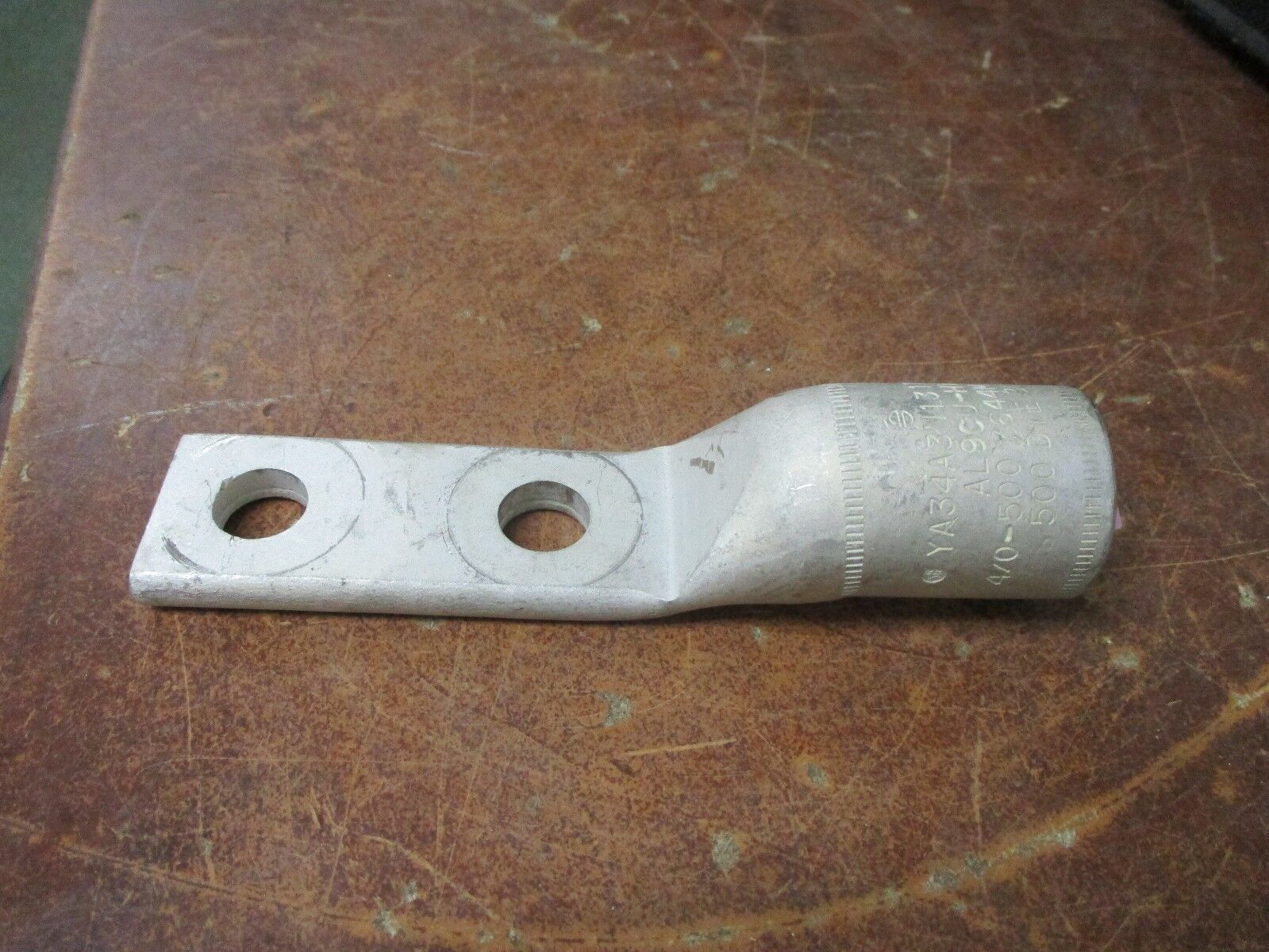 Burndy Crimp Lug YA34A3N131T12E 4/0-500 2-Hole New Surplus