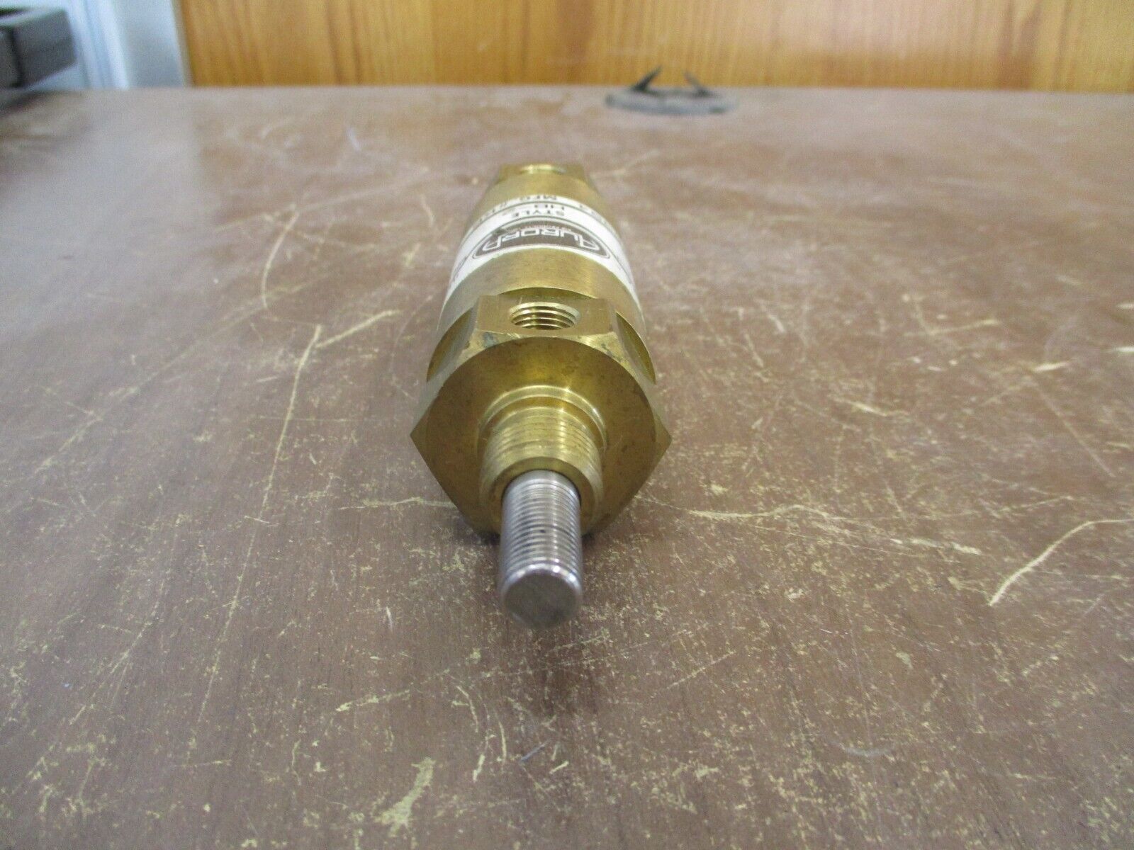 Aurora Solid Brass Cylinder HB-2 200 PSI Air, 500PSI Hyd. Bore: 1.125 *No Box*