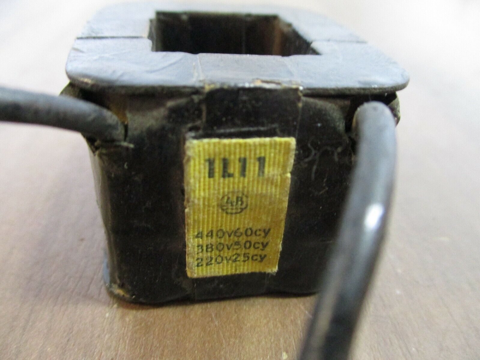 Allen-Bradley Magnetic Coil 1L11 440V@60Hz, 380V@50Hz, 220V@25Hz Used