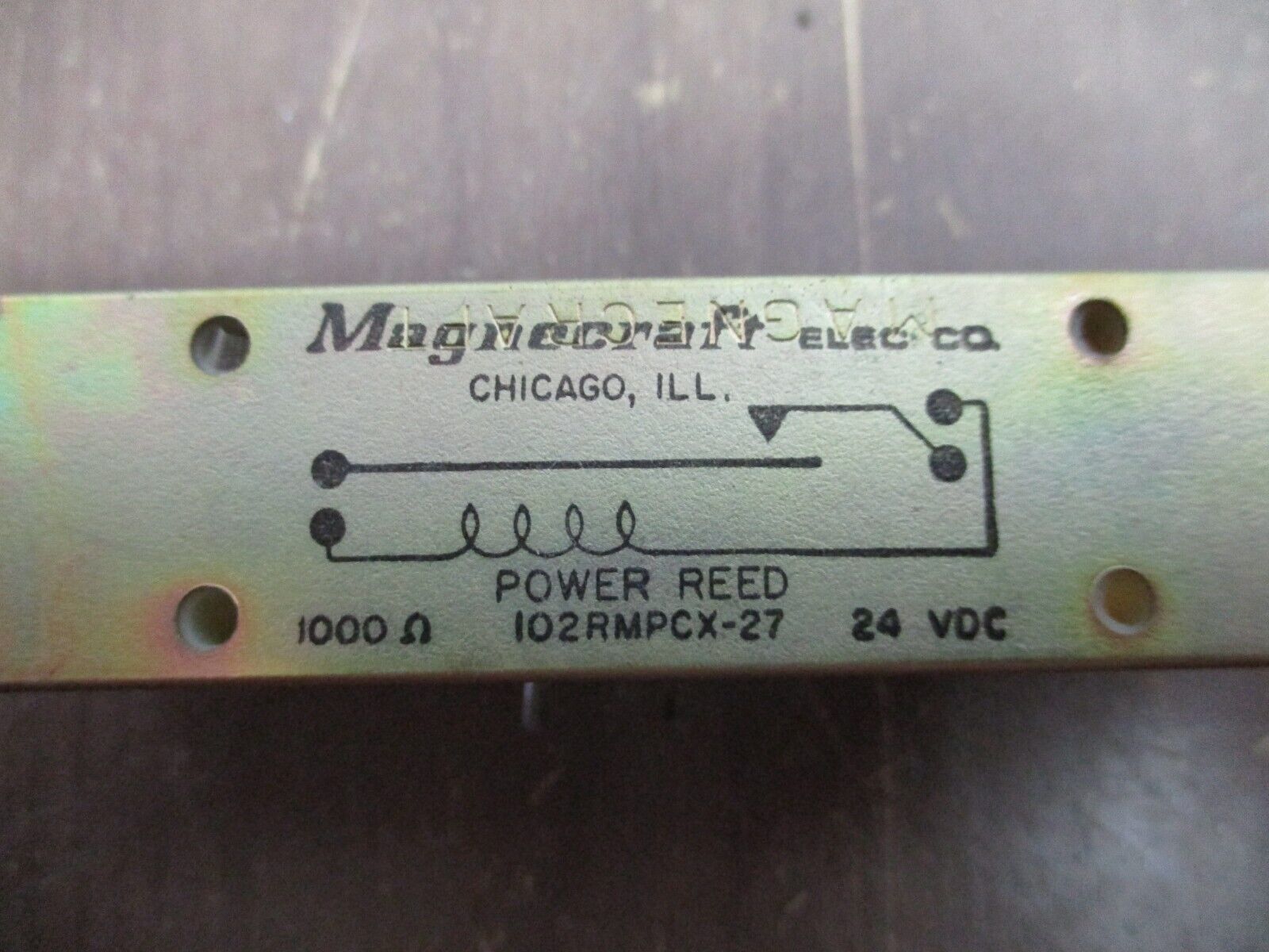 Magnecraft Power Reed Relay 102RMPCX-27 24VDC 1000 Ohms *No Box* New Surplus