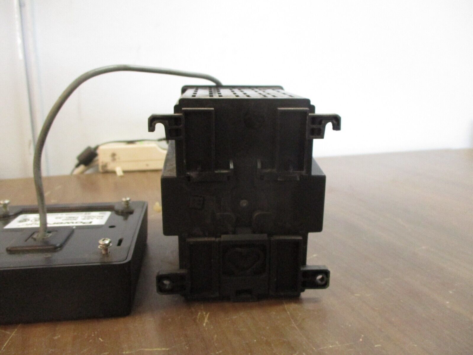 Square D PowerLogic Power Meter w/ Display 3020/PM-600 / 3020 PMD-32 Used