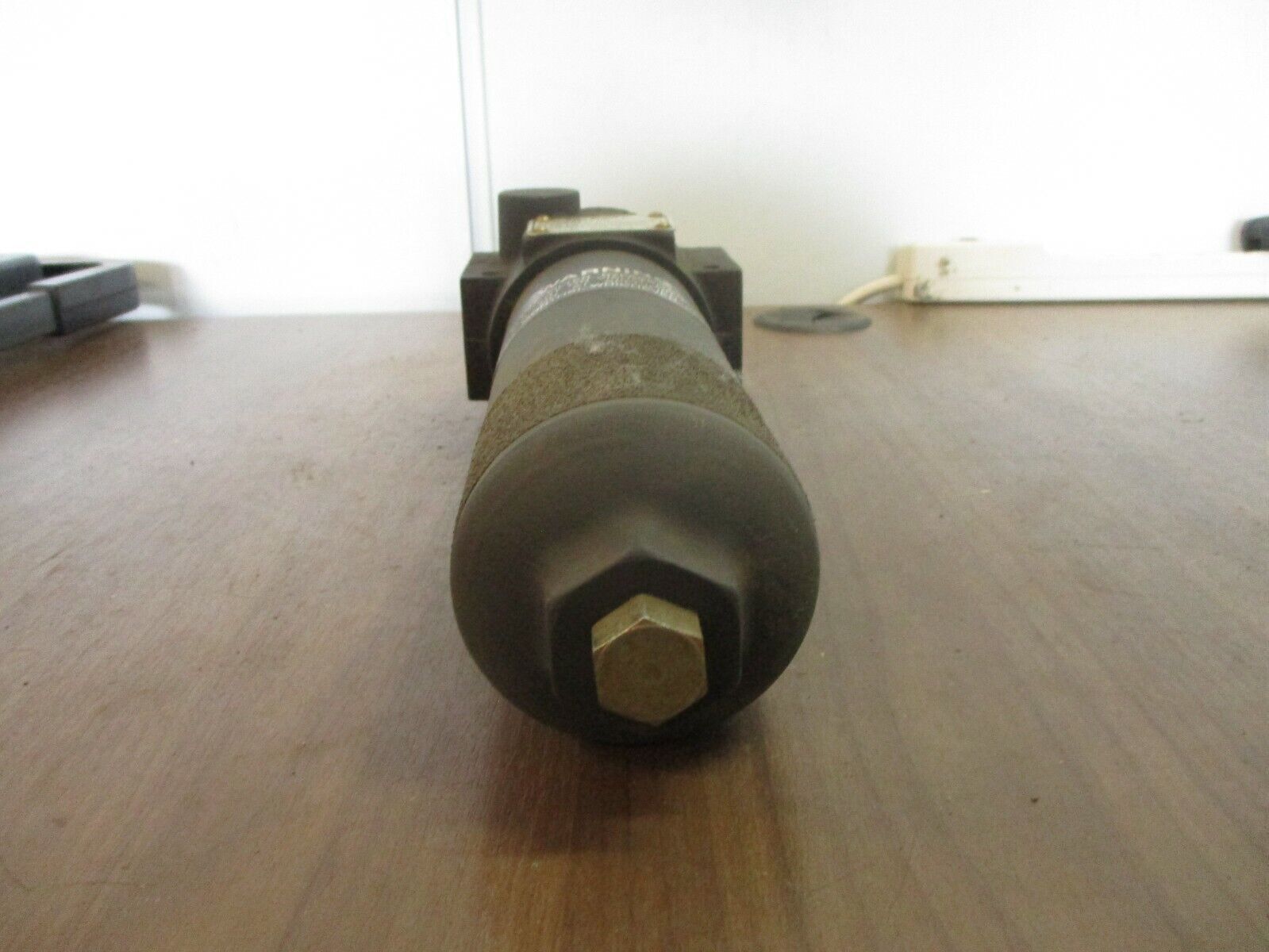 Vickers Filter Assembly H4401A4LNB2C03 4000 PSI Used