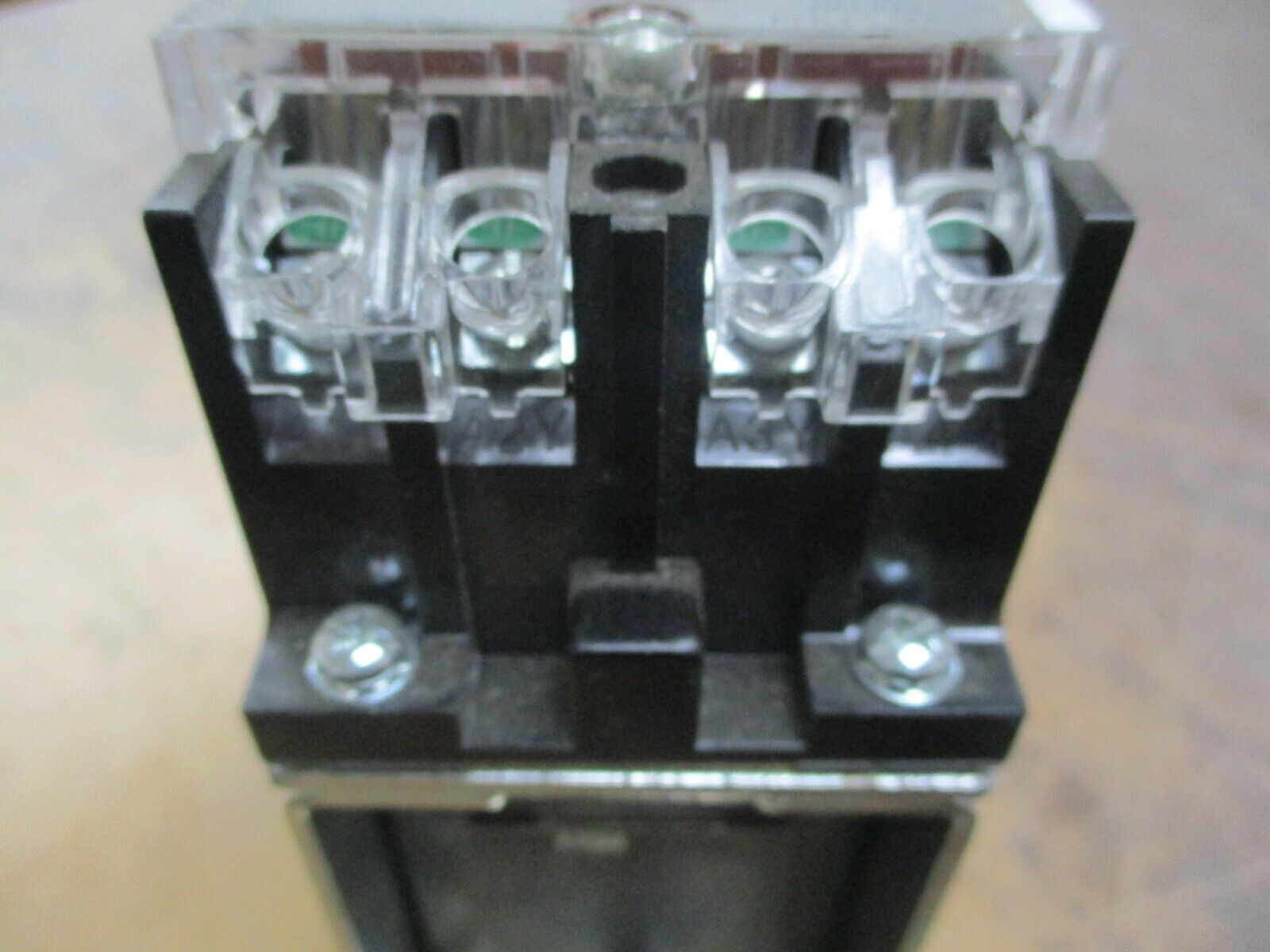 Allen-Bradley DC Relay 700DC-P400Z24 Ser. E 24VDC Coil 600V Used