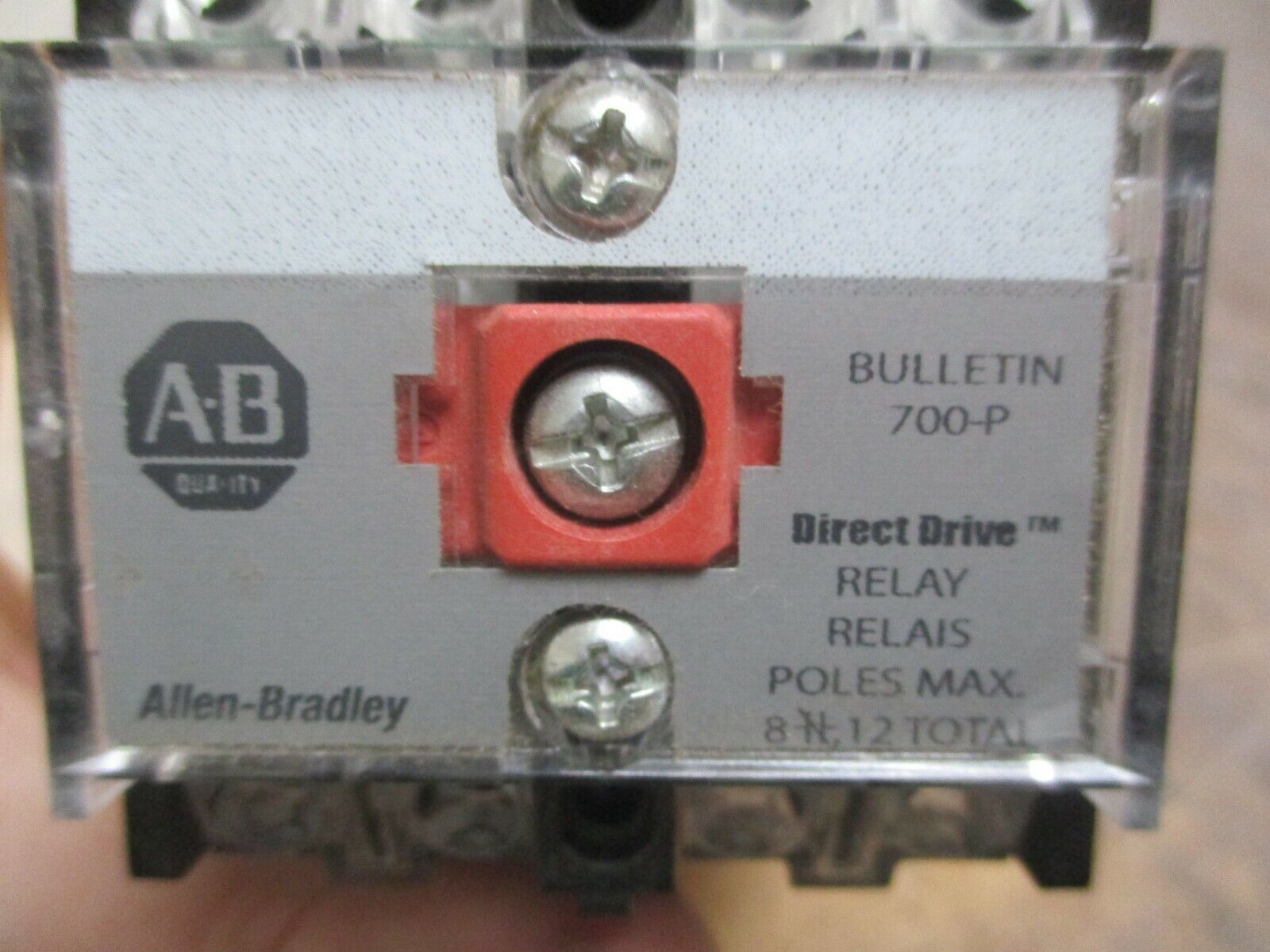 Allen-Bradley DC Relay 700DC-P400Z24 Ser. E 24VDC Coil 600V Used