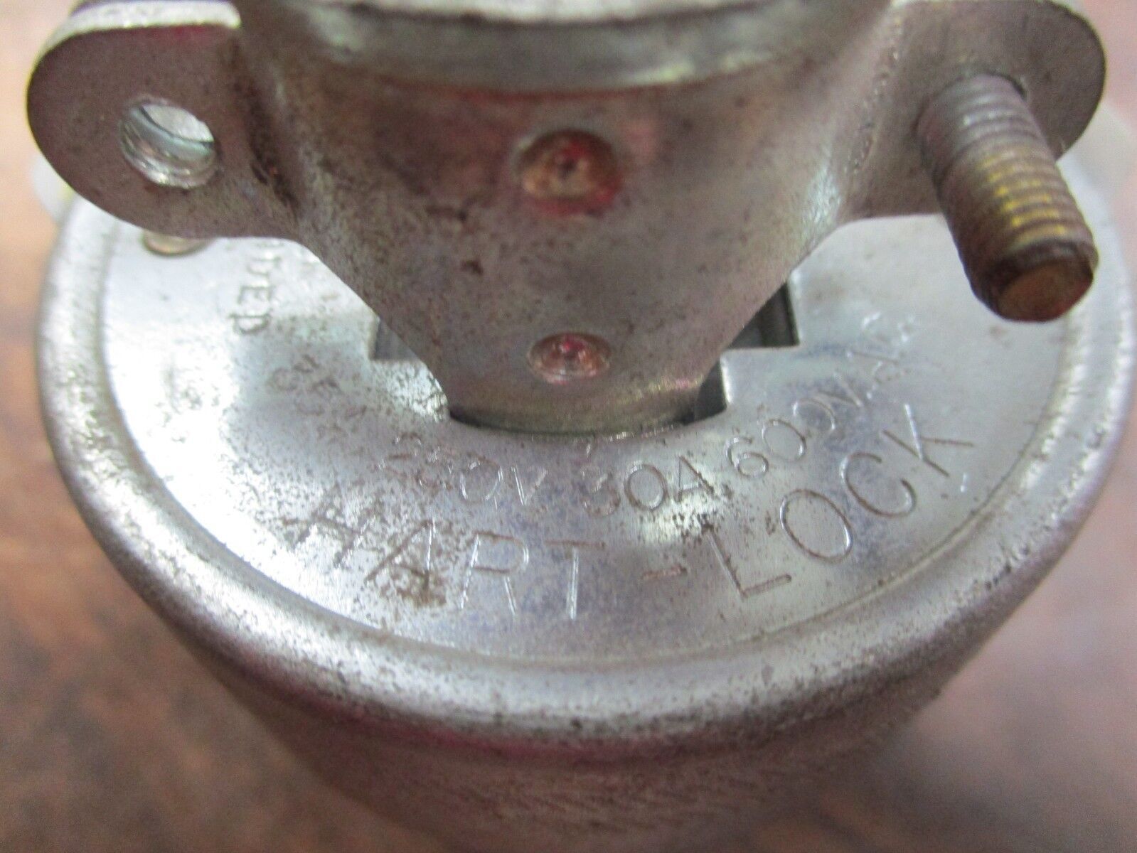 Arrow Hart Hart Lock Plug 30A 250V New Surplus