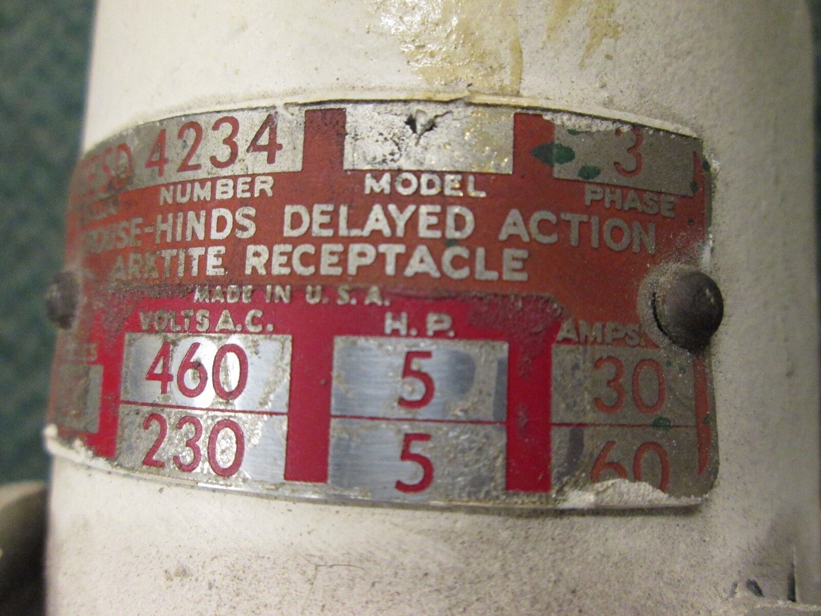 Crouse-Hinds Connector CESD4234 30/60A 460/230V 3P 4W 60Hz Used