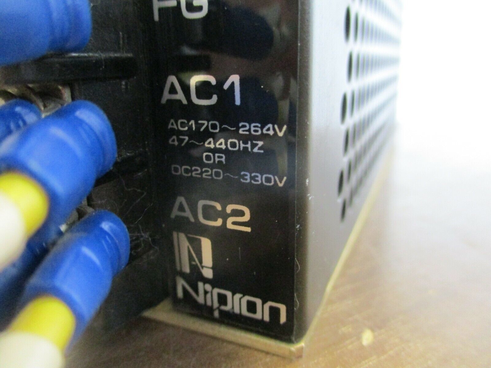 Nipron Power Supply PSA2-6-A Input: 170-264VAC 220-330VDC Output: 15V Used