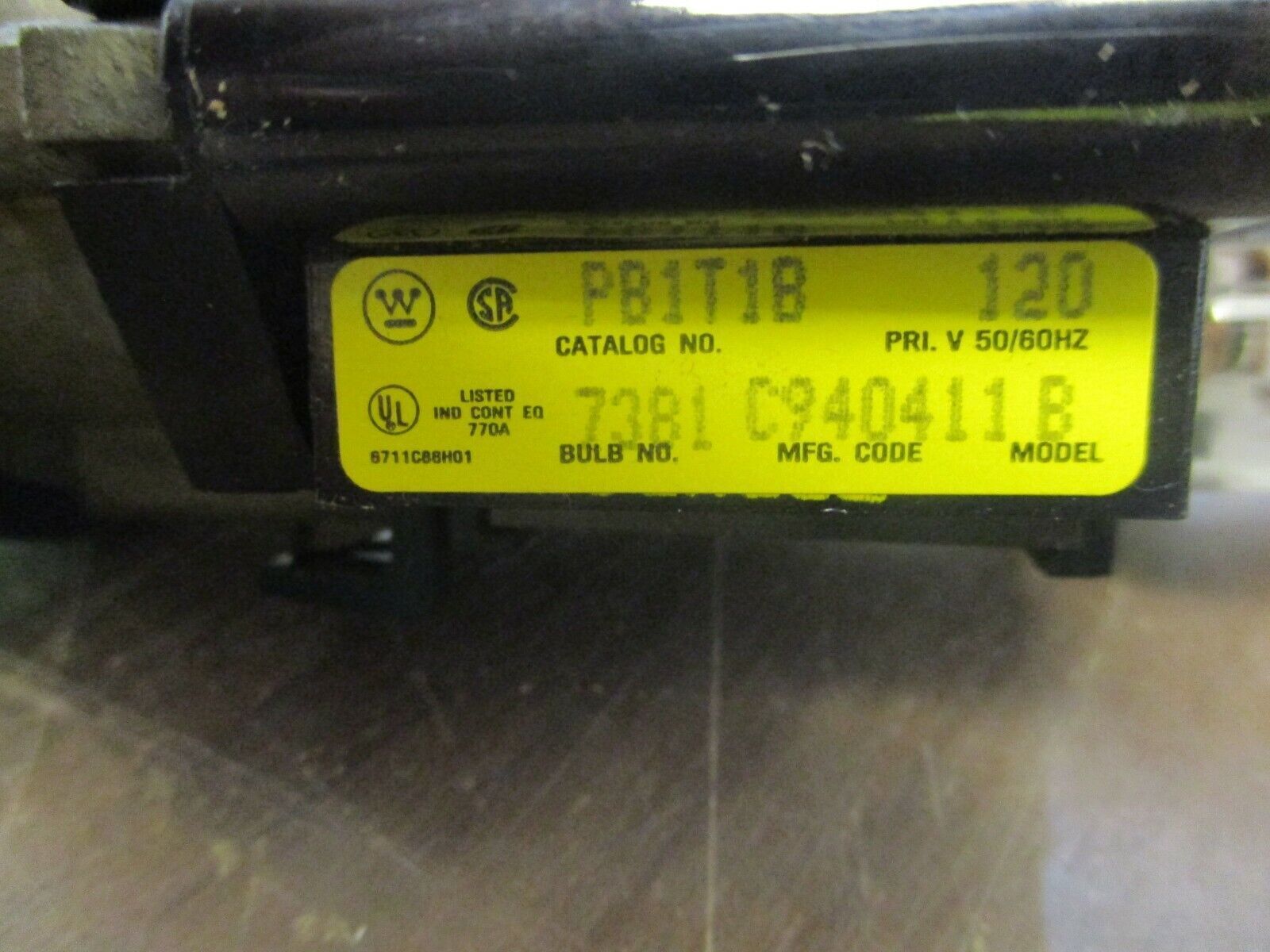 Westinghouse Illuminated Push Button PB1T1B Model B 120V 60Hz Green Used