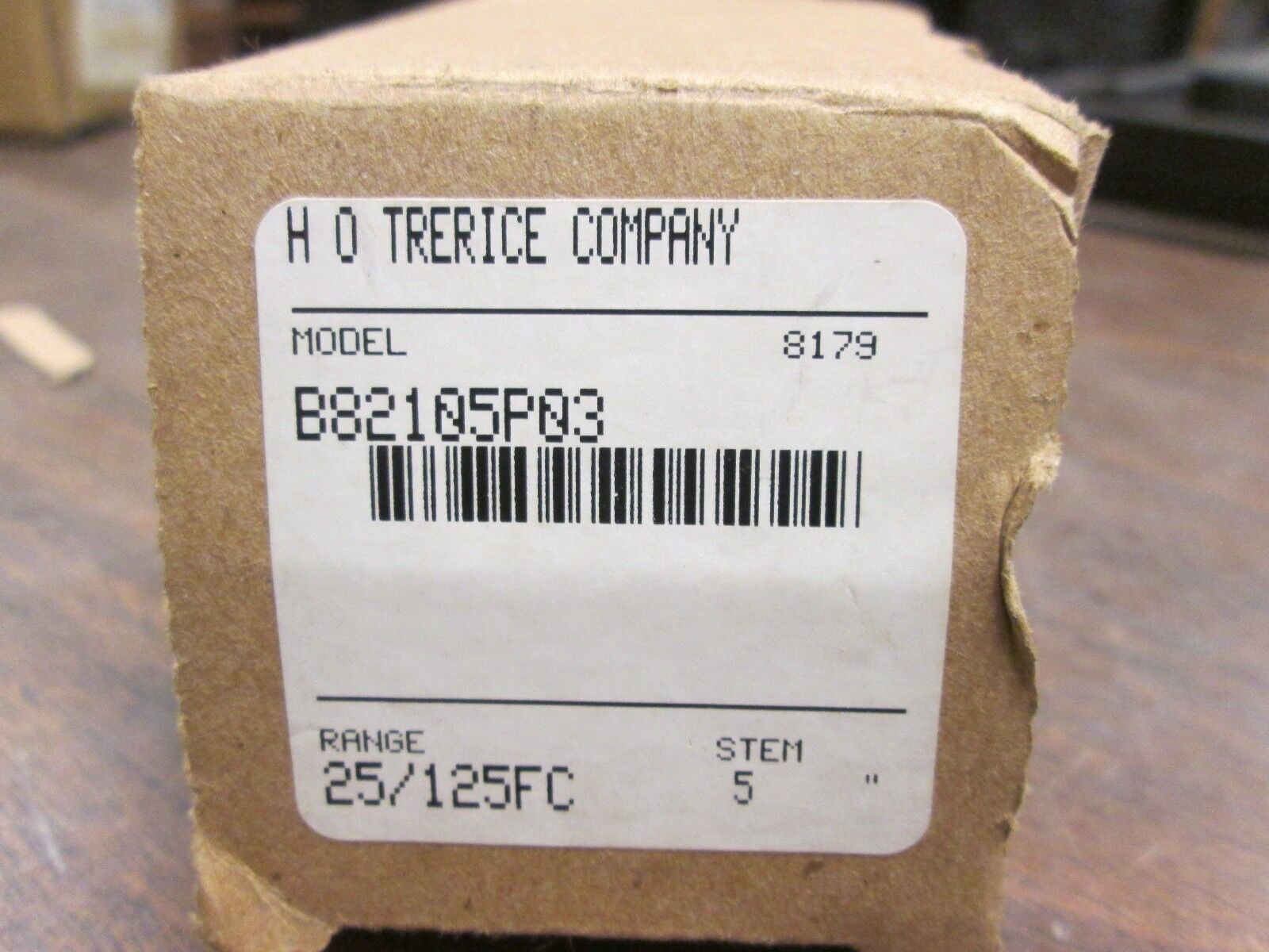 H O Terice Thermometer B82105P03 Range: 25/125 FC 5" Stem New Surplus