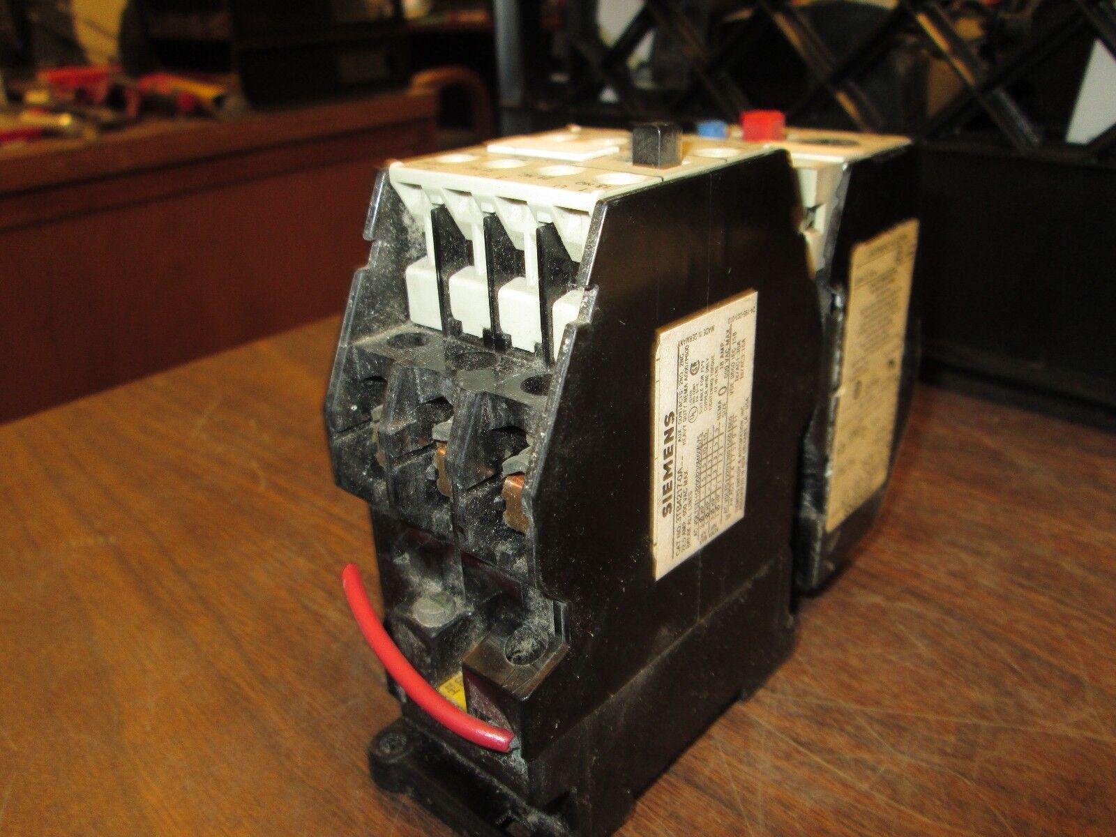 Siemens Contactor 3TB4217-0A; 3UA52 00-1J 6,3-10A 22.5A 600V Used