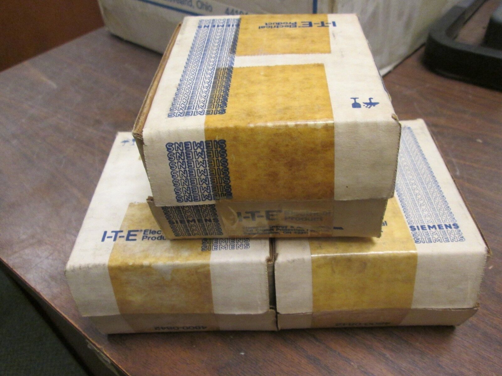 Siemens Neutral Kit W53044 *Lot of 3* New Surplus