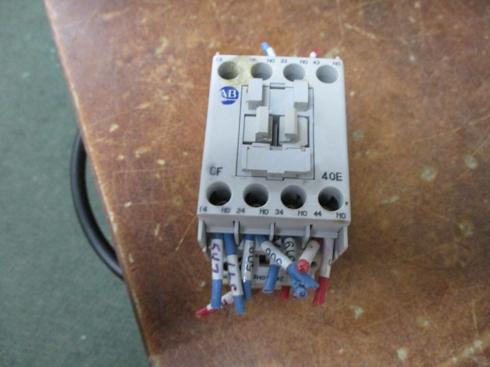 Allen-Bradley Contactor 700-CF400* 25A 600V 24V Coil Used
