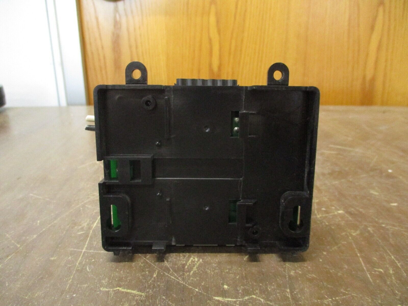 Tridium Vykon Power Supply NPB-PWR-UN Output: 15VDC Used
