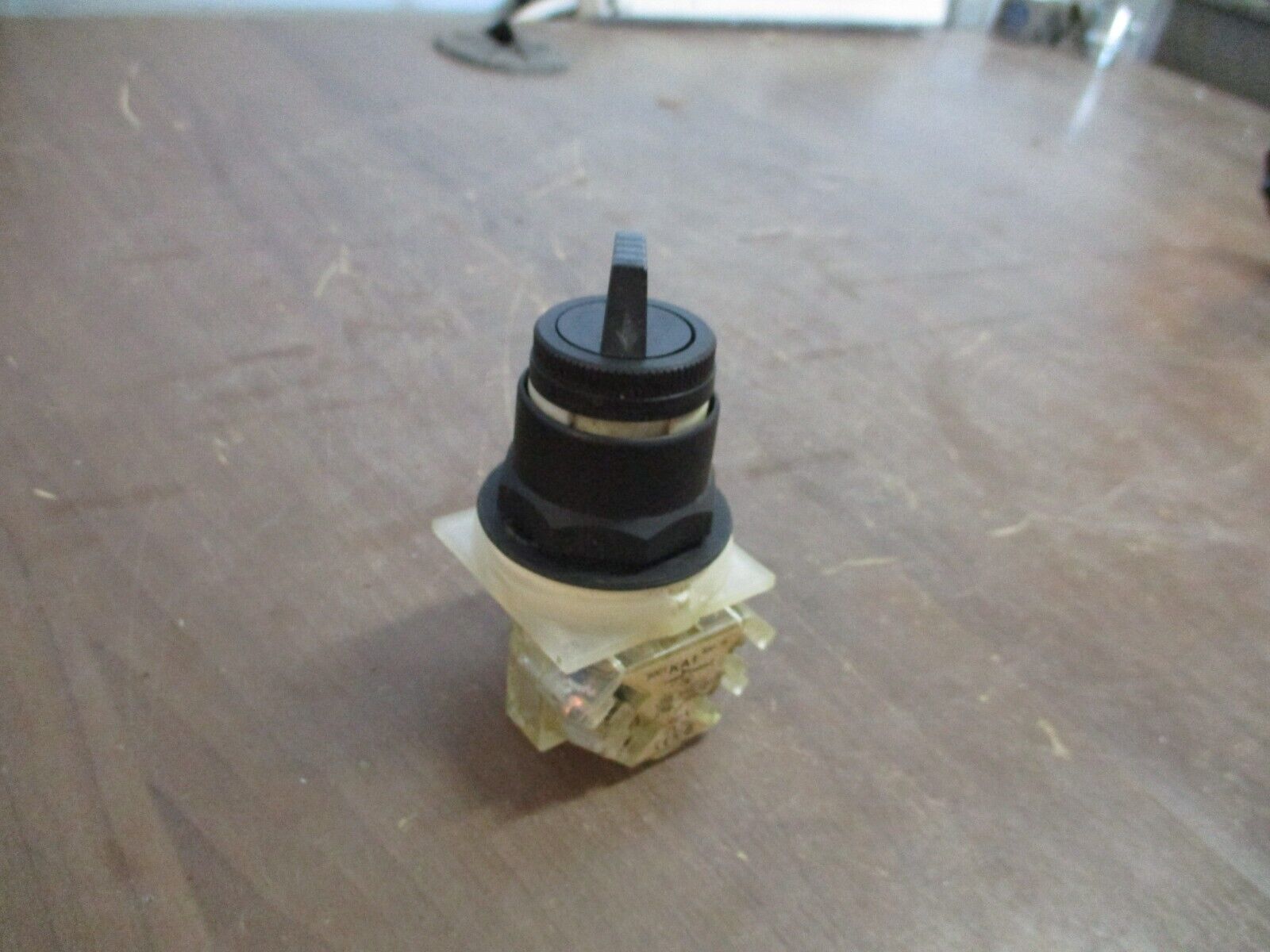 Square D Selector Switch 9001 KA1 Ser. K Used