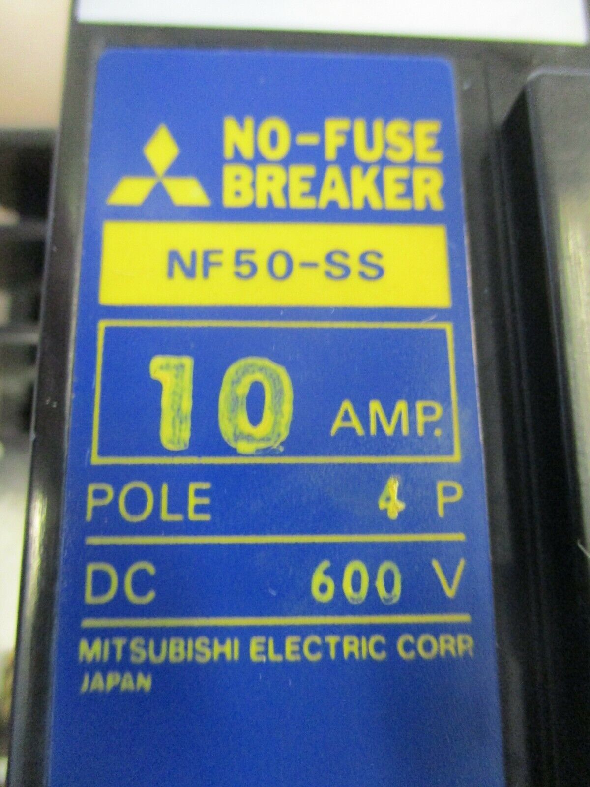 Mitsubishi Circuit Breaker NF50-SS 10A 600VDC 4P Used
