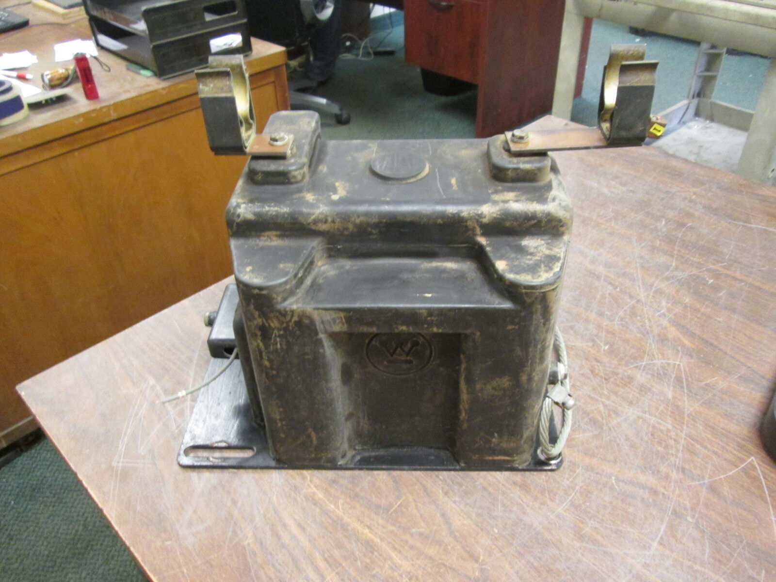 Westinghouse Type PTM-110 Potential Transformer 882A603G06 Ratio 70:1 60Hz Used