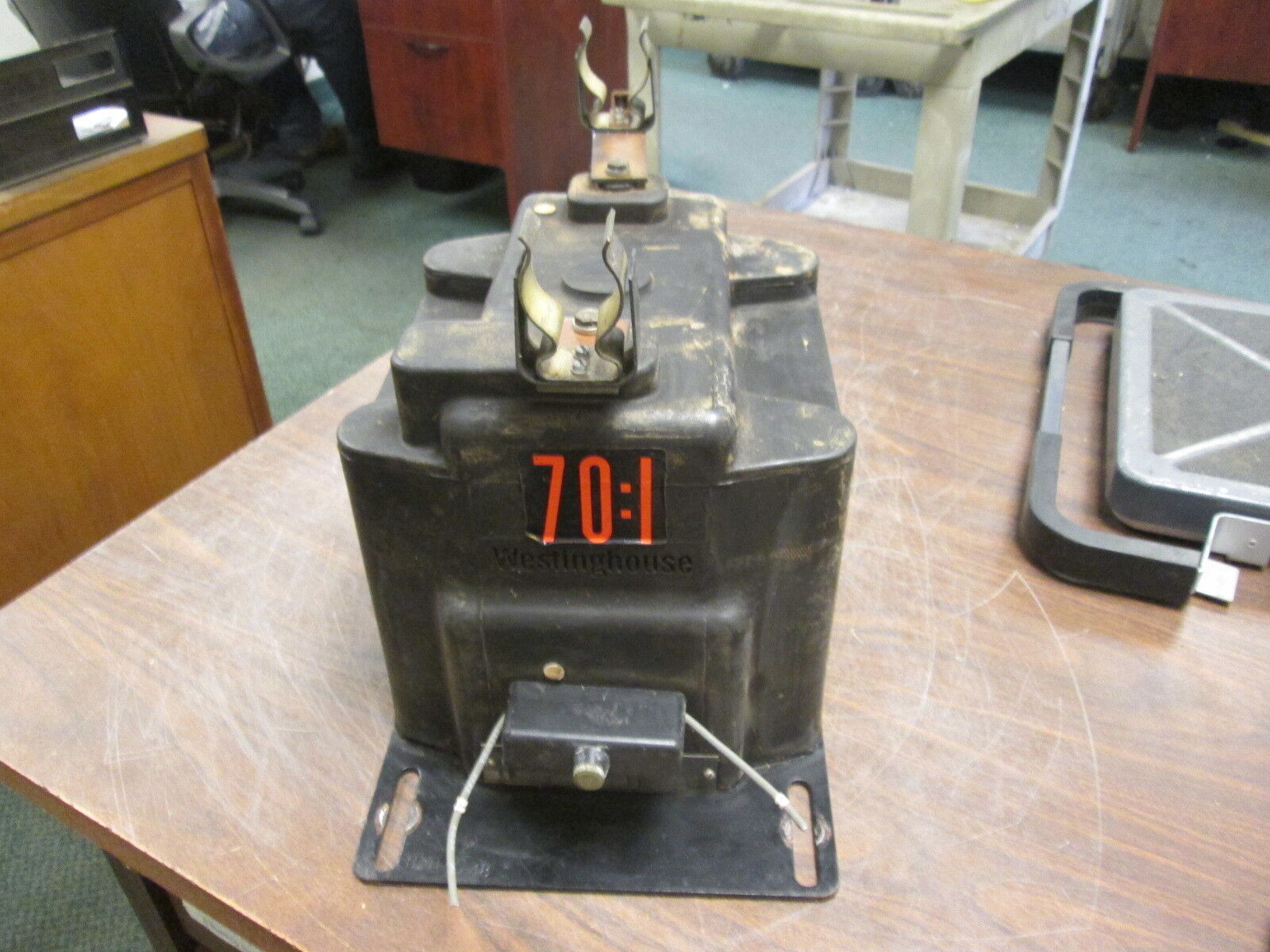 Westinghouse Type PTM-110 Potential Transformer 882A603G06 Ratio 70:1 60Hz Used