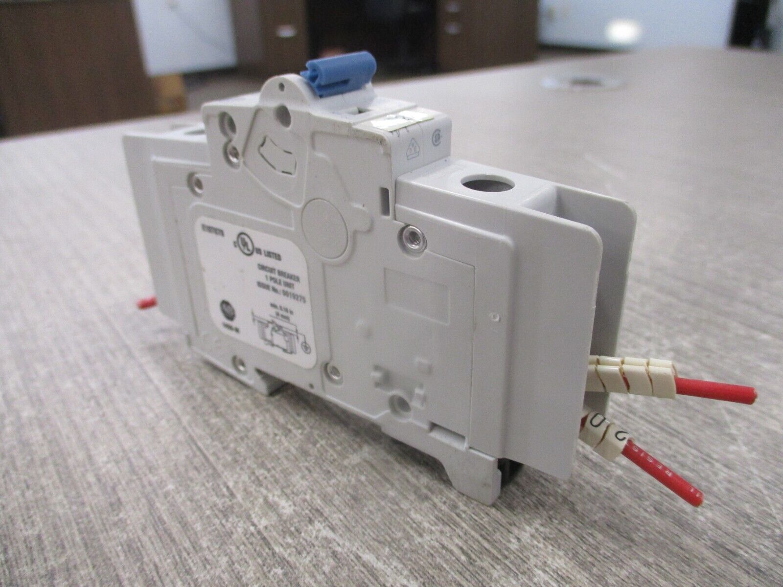 Allen-Bradley Circuit Breaker 1489-M1C050 Ser. D 5A 277V 1P 50/60Hz Used
