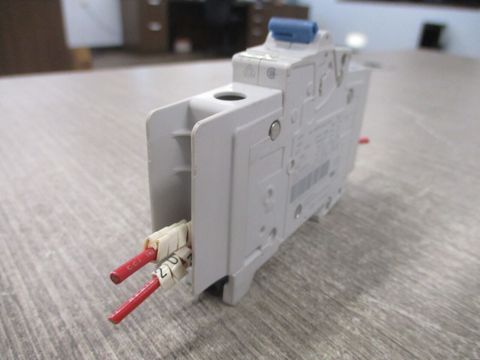 Allen-Bradley Circuit Breaker 1489-M1C050 Ser. D 5A 277V 1P 50/60Hz Used