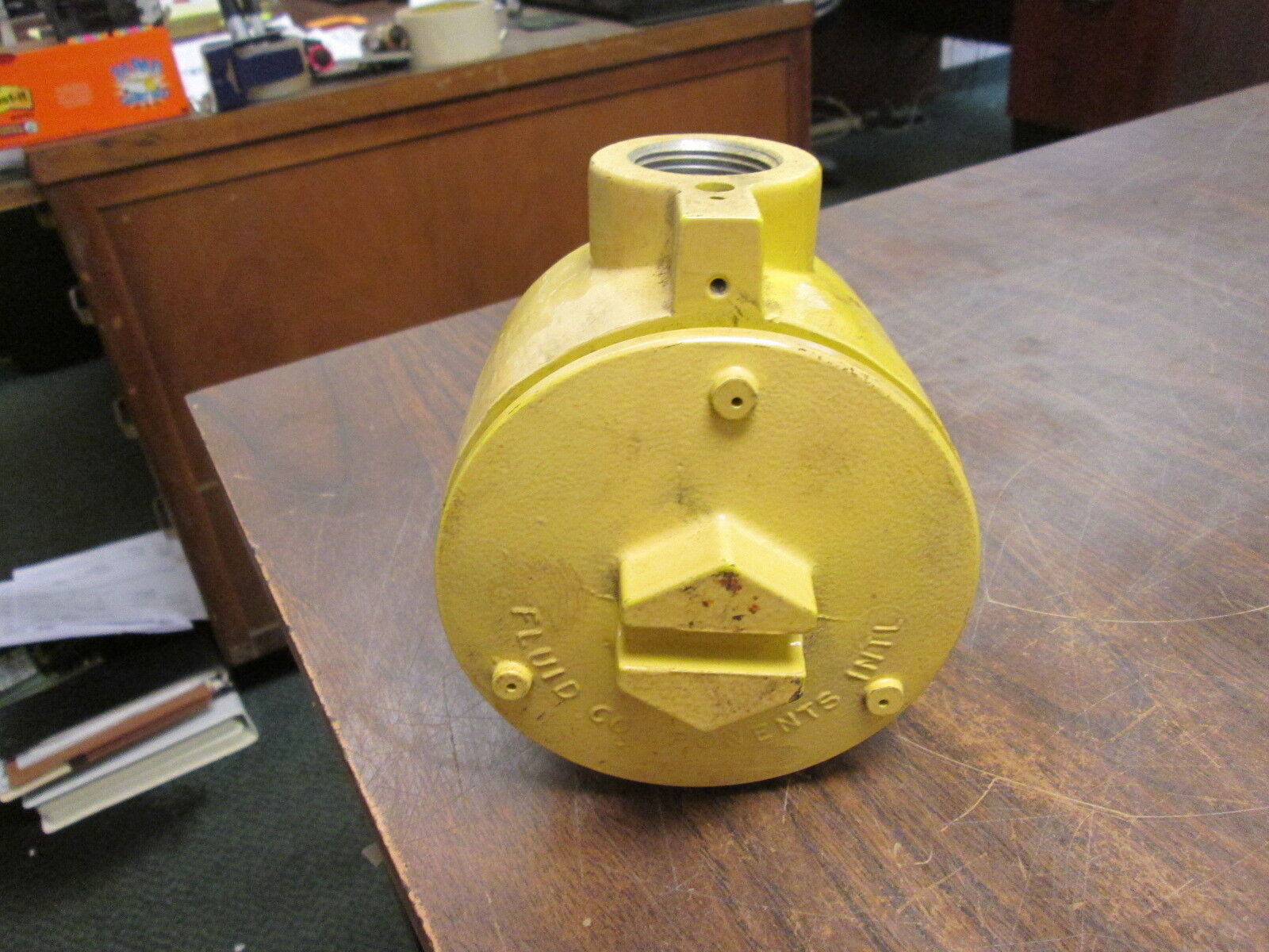 FCI Flow Monitor FR72-1/1/2.625"U/S/LD/H/5181-W 115VAC 60Hz 7VA Used
