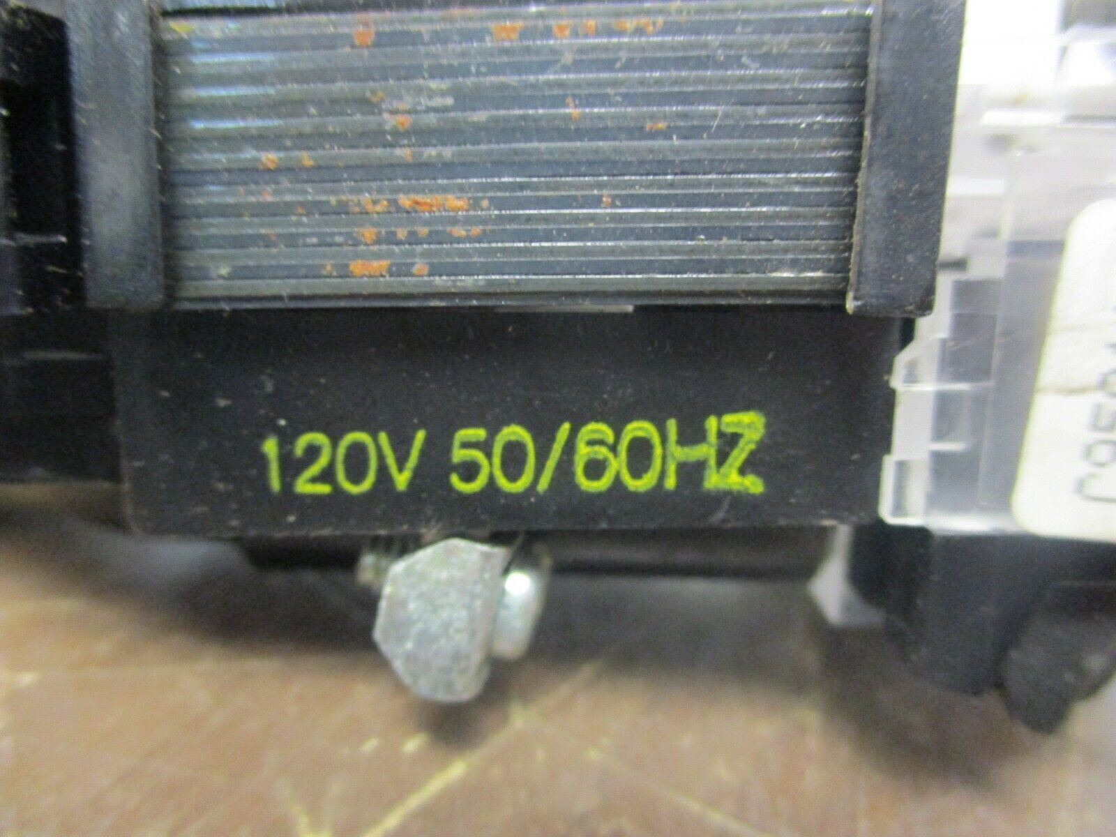 Westinghouse Illuminated Push Button PB1T1B Green Model B 120V 60Hz Used