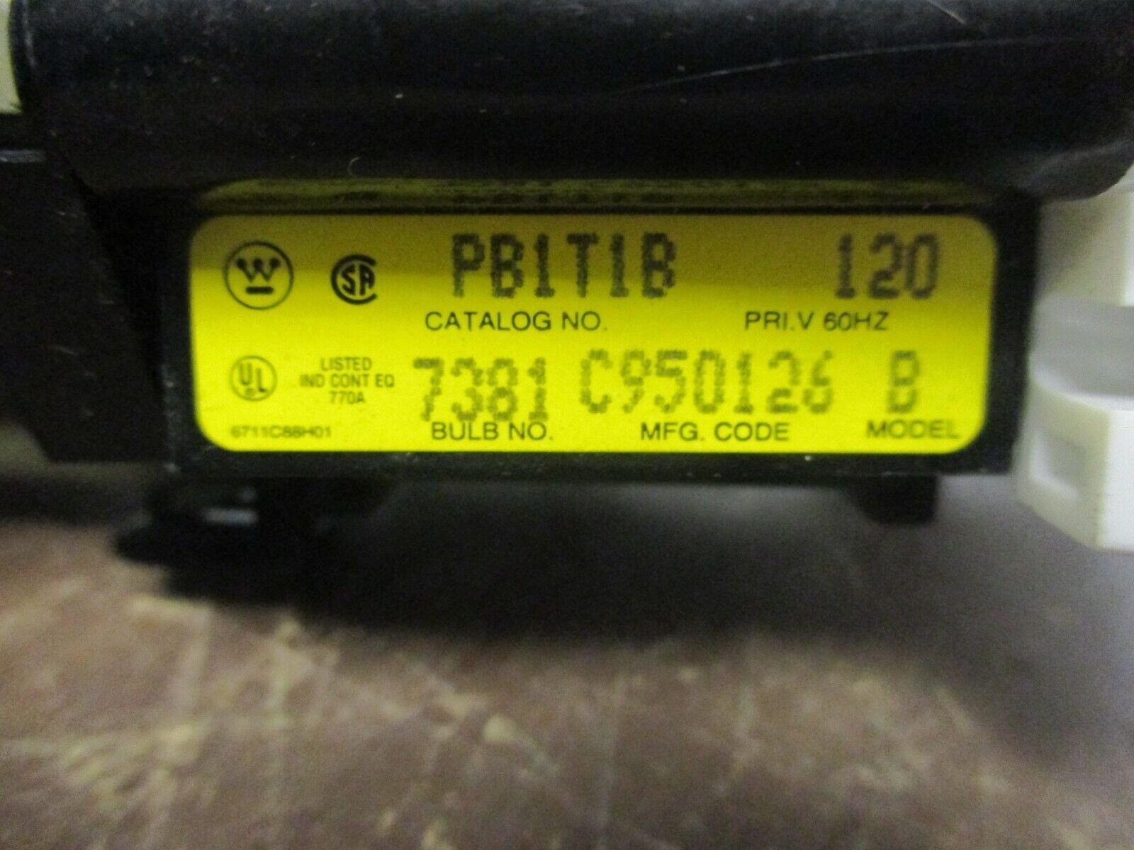 Westinghouse Illuminated Push Button PB1T1B Green Model B 120V 60Hz Used