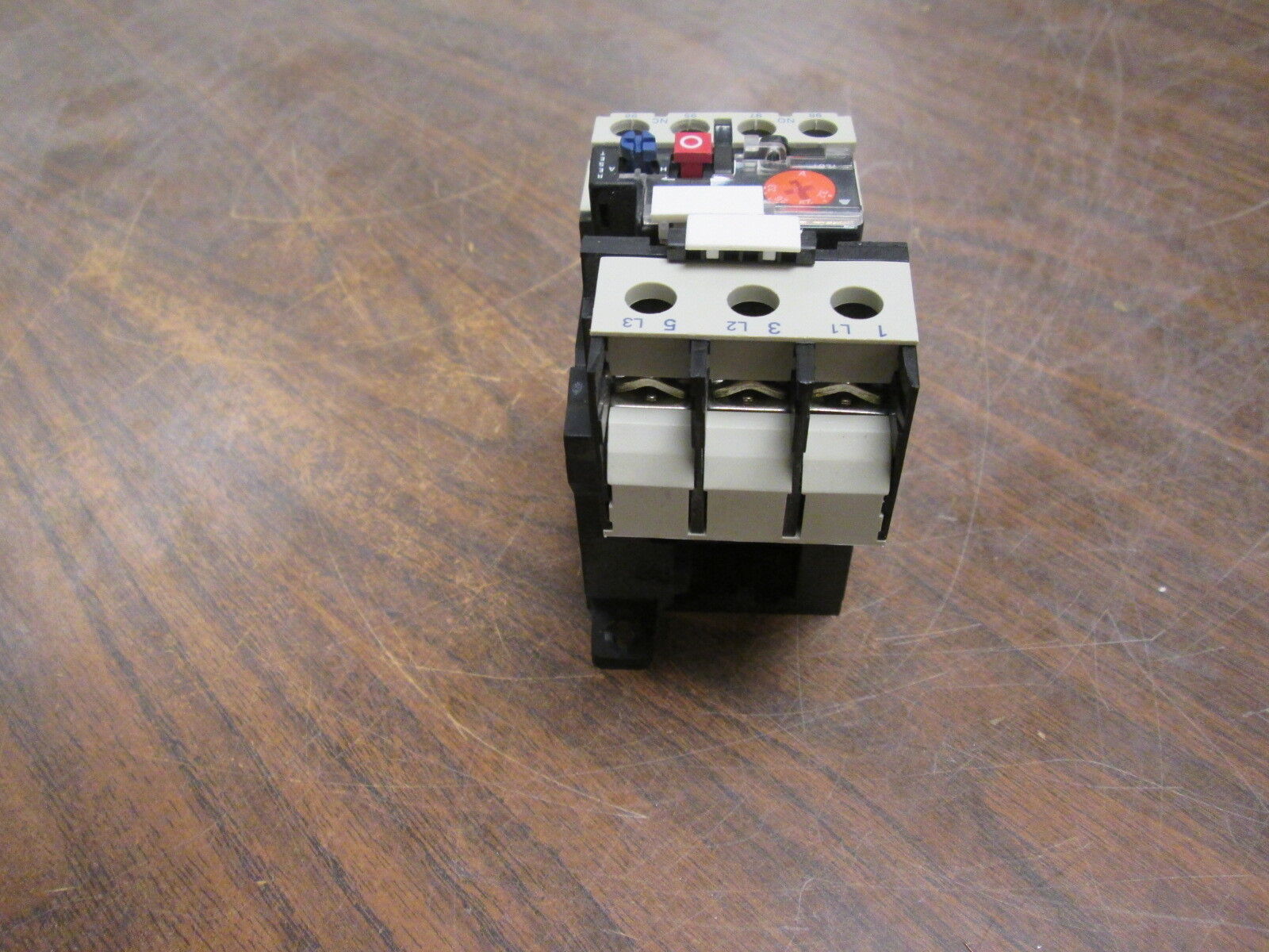 Telemecanique Solid State Overload w/ DIN Rail Adapter LR2 D2553 Trip: 23-32A